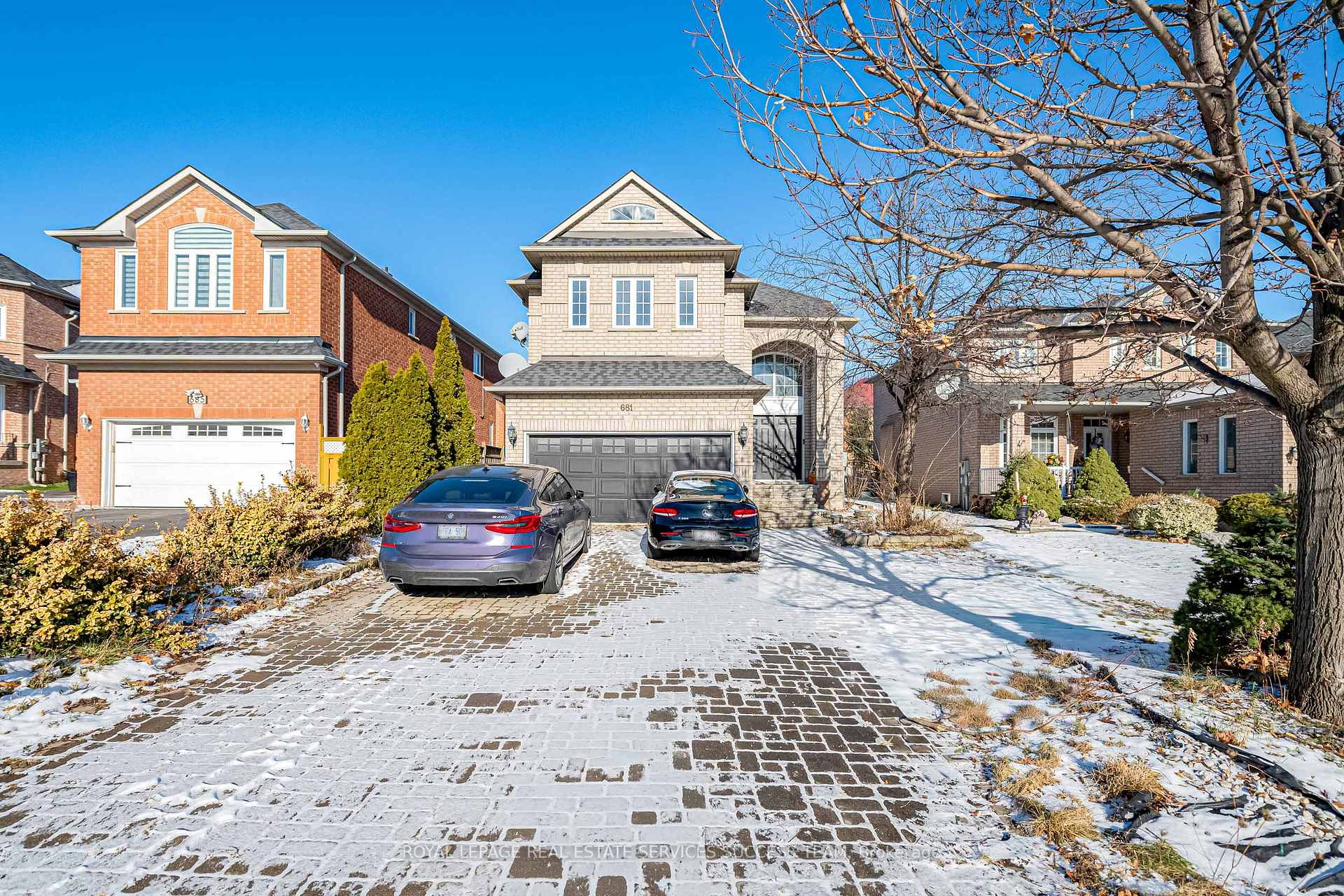 681 Bristol Road W Mississauga Ontario Canada Sold residential Hazem Zienelabdeen Realty ONE Group Flagship