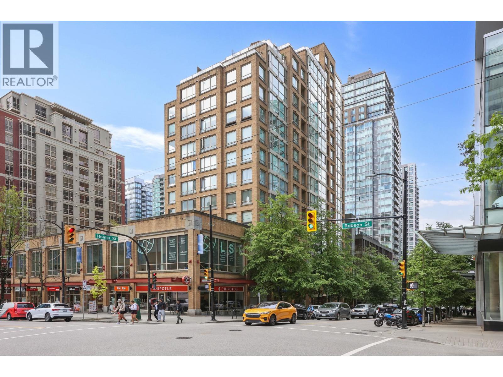 905 822 HOMER STREET Vancouver British Columbia Canada Sale residential Marlene Saunders Personal Real Estate Corporation Marlene Saunders Personal Real Estate Corporation | Team 3000 Realty Ltd.