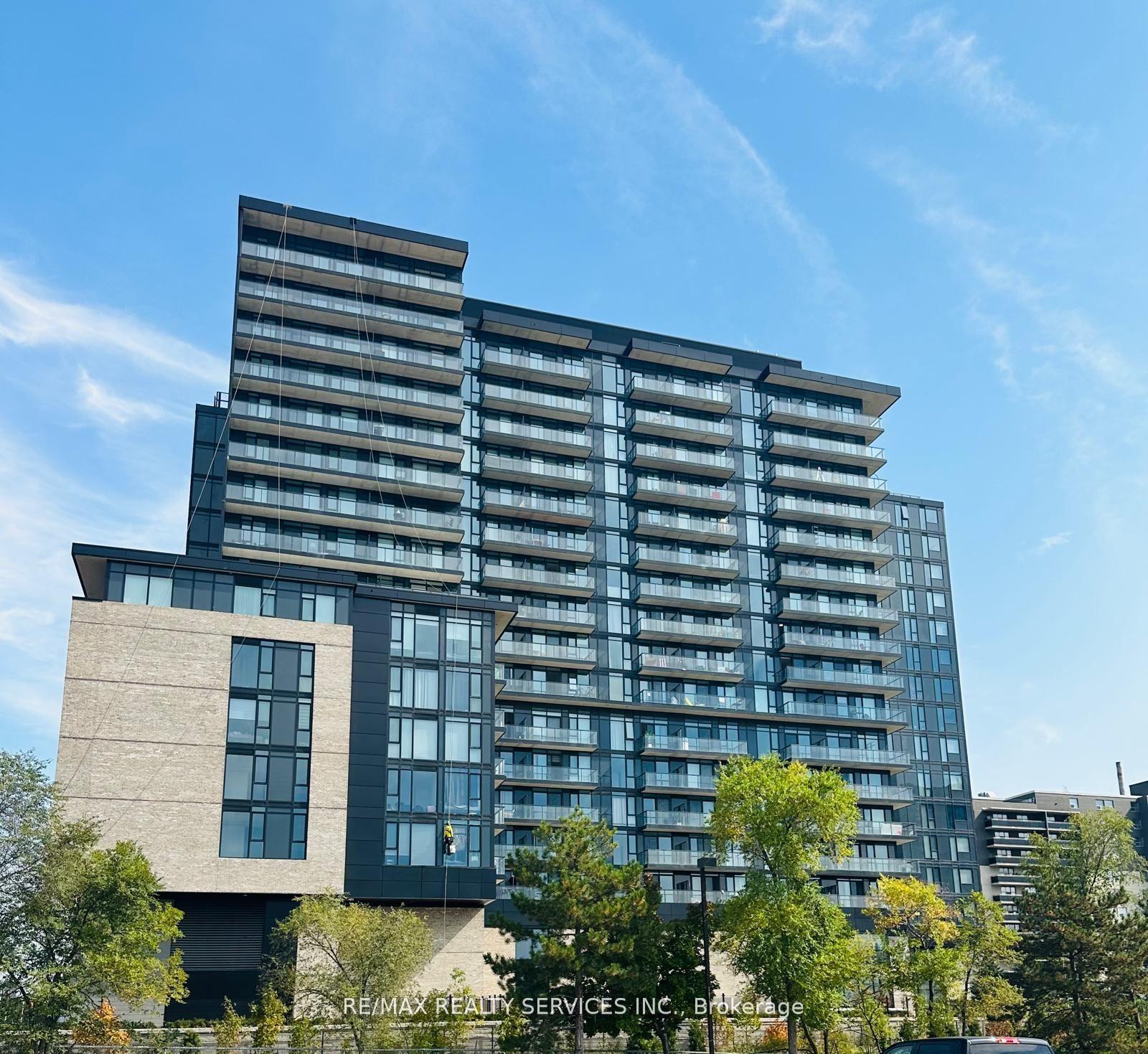 409 - 86 Dundas Street E Mississauga Ontario Canada Sale residential CJ Singh RE/MAX Realty Services Inc., Brokerage*