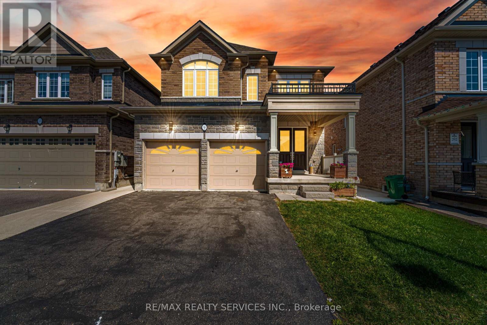 9 Meadowcreek Road Caledon Ontario Canada Sale residential CJ Singh RE/MAX Realty Services Inc., Brokerage*