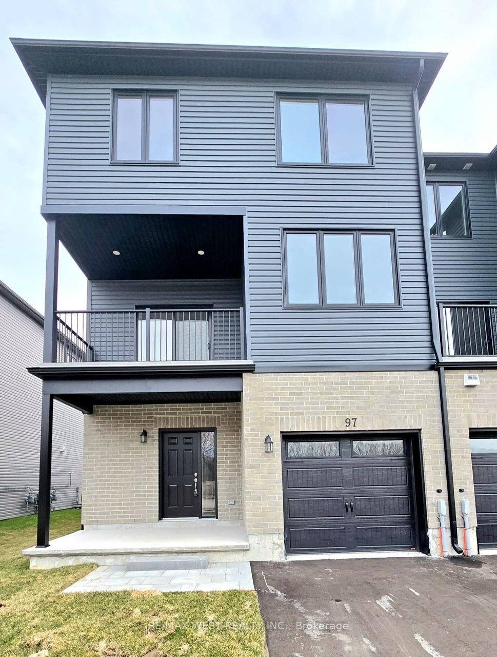 97 Buchanan Avenue Prince Edward County Ontario Canada Sale residential Helen Nioras RE/MAX West Realty Inc., Brokerage *