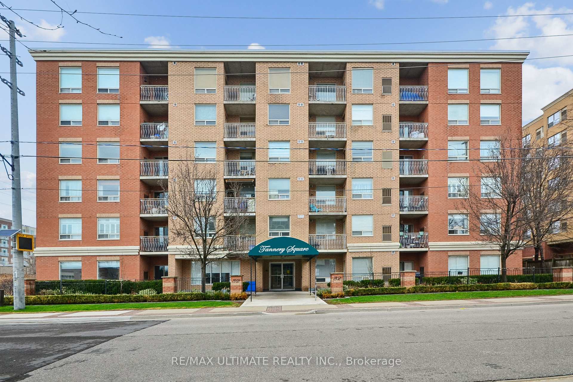 405 - 32 Tannery Street Mississauga Ontario Canada Sale residential Paulette Lewis RE/MAX Ultimate Realty Inc., Brokerage *