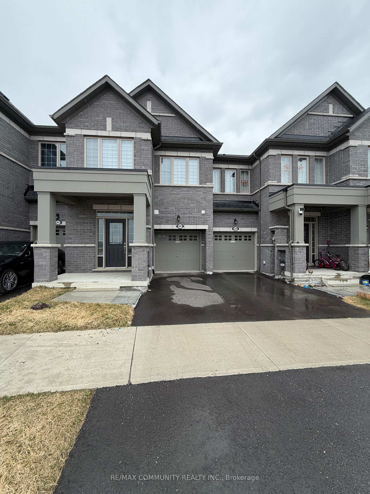2891 Albatross Way Pickering Ontario Canada Sale residential Tharsh Kailayapillai RE/MAX COMMUNITY REALTY INC., Brokerage*