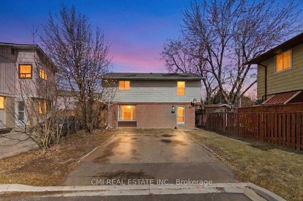 8 Huronia Court Brampton Ontario Canada Sale residential Sundeep Babbar Royal Lepage Certified Realty, Brokerage*