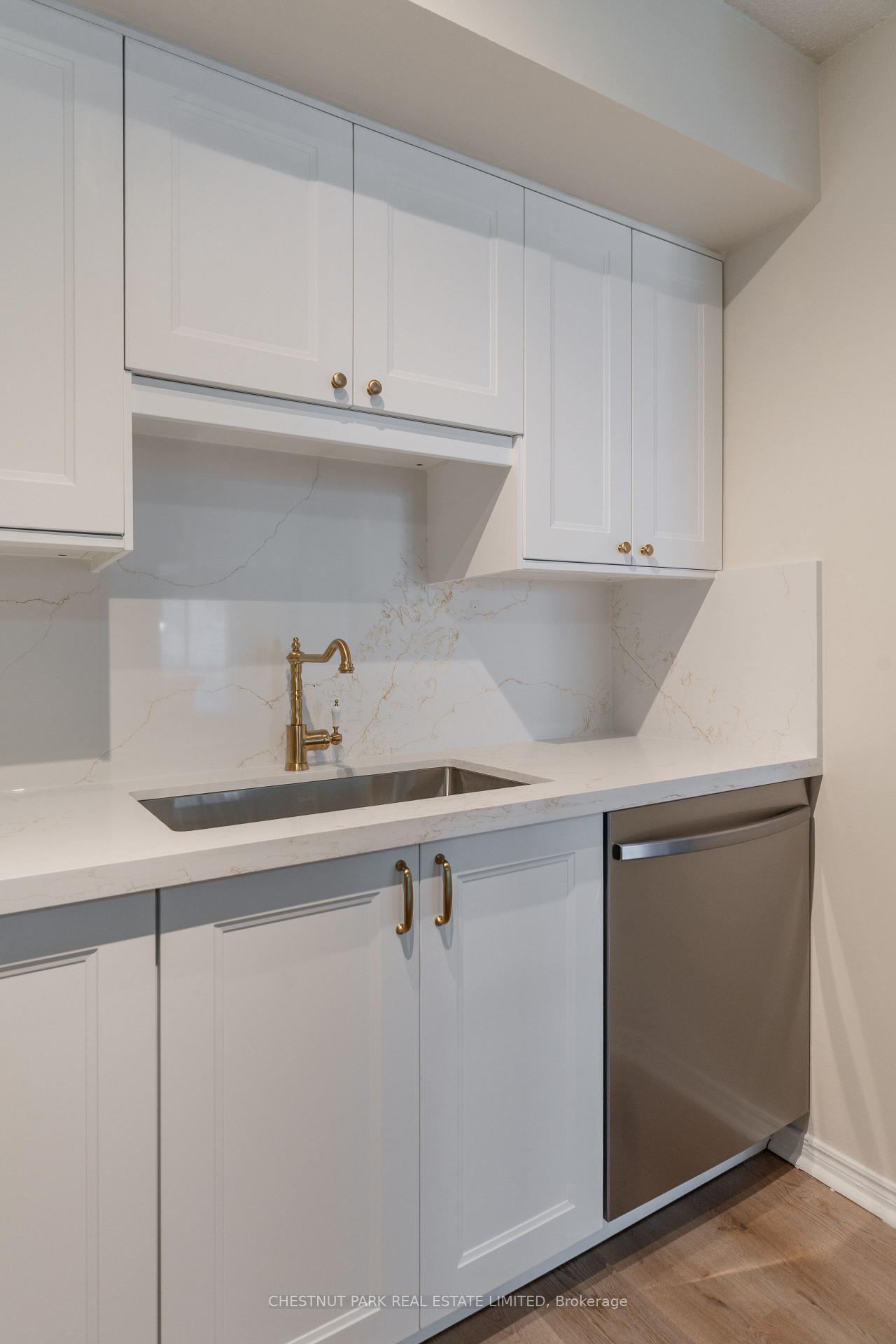 2 Bedroom Apartment/Flat's Image 28