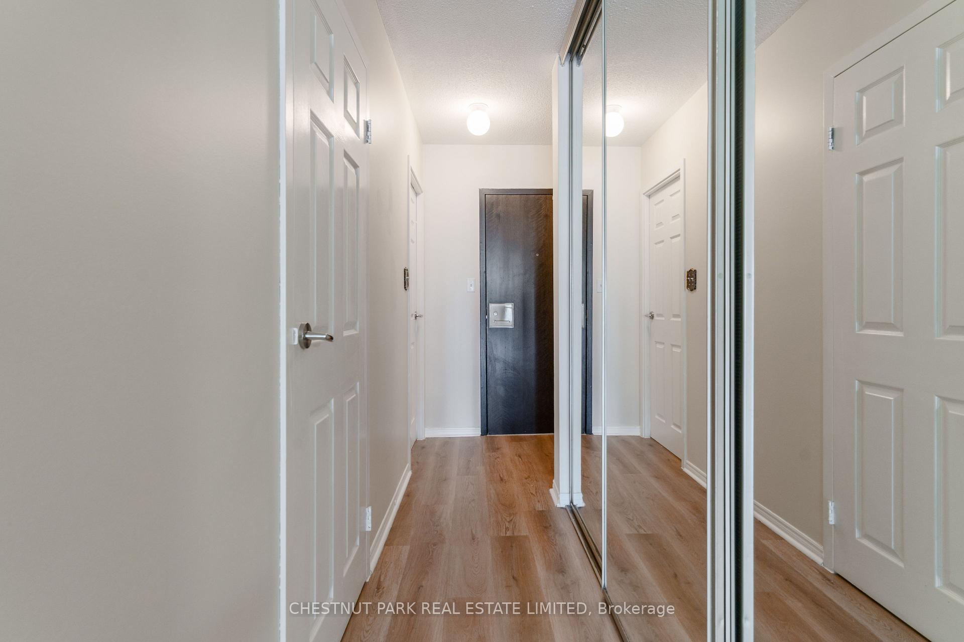 2 Bedroom Apartment/Flat's Image 4