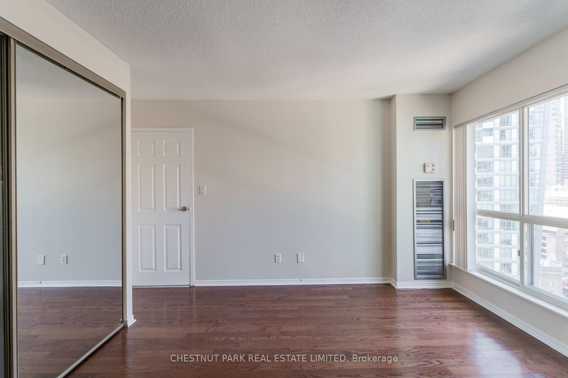 2 Bedroom Apartment/Flat's Image 19