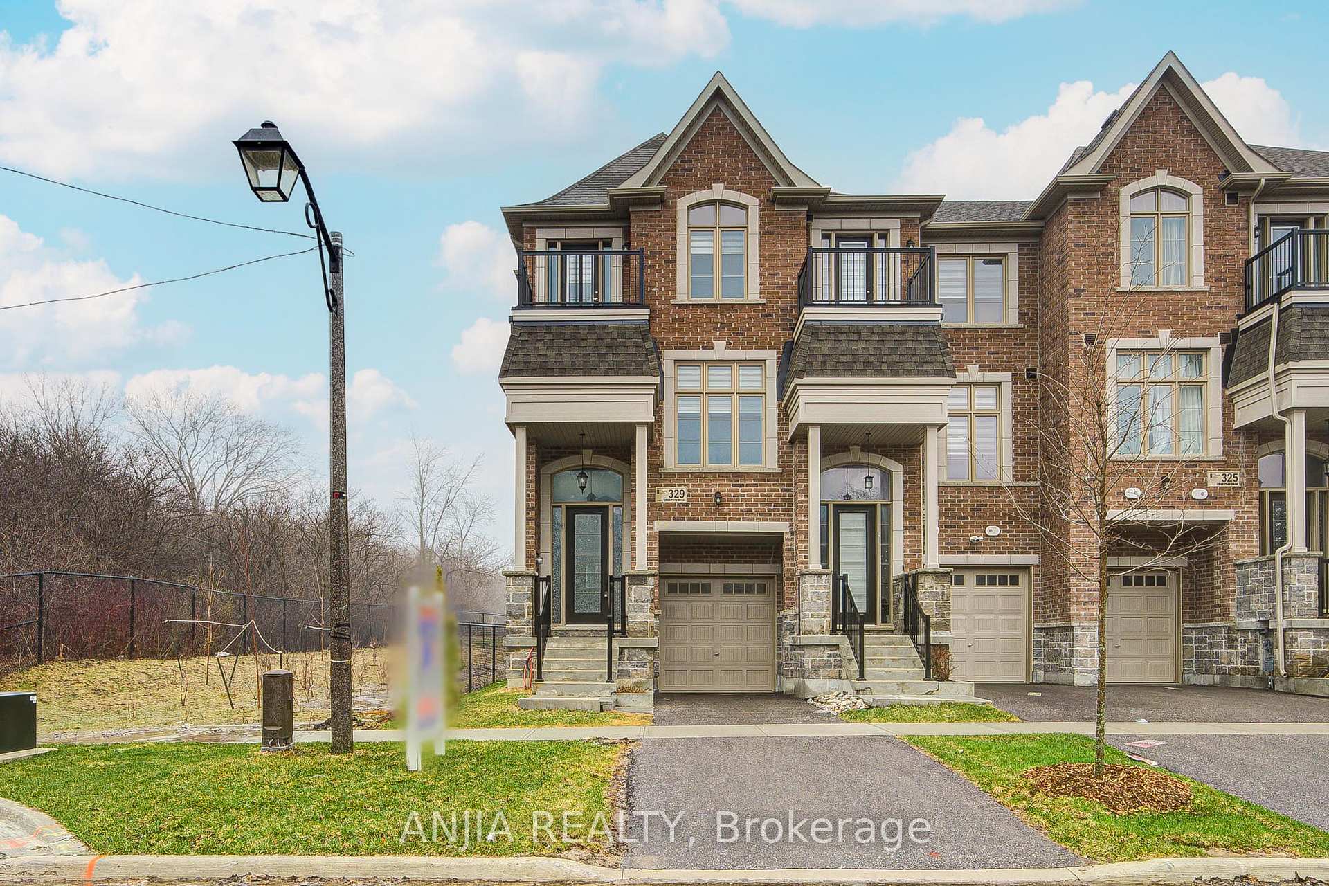329 Swan Park Road Markham Ontario Canada Sale residential   DREAM HOUSE REAL ESTATE INC, BROKERAGE