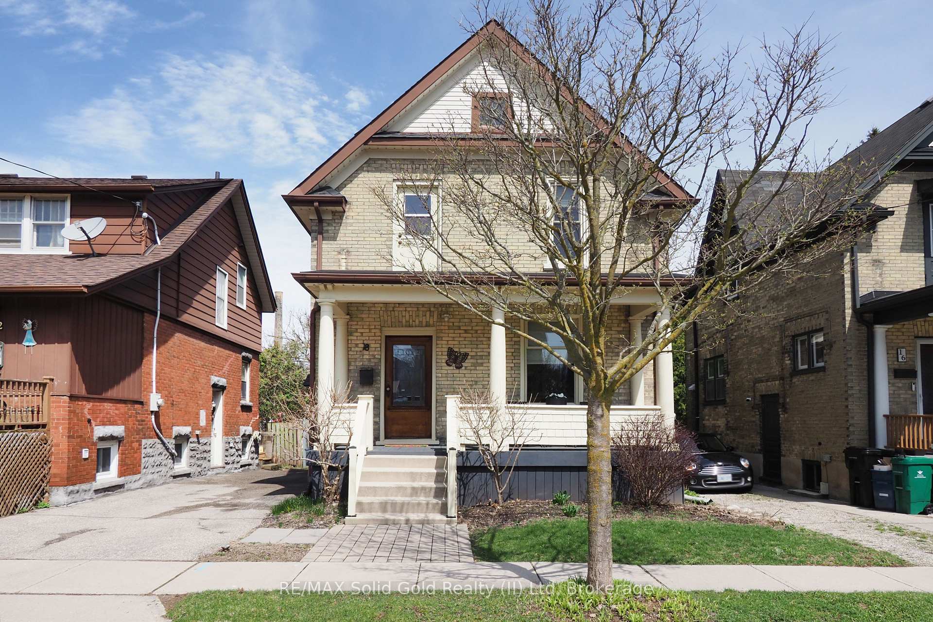 18 Theresa Street Kitchener Ontario Canada Sale residential Whitney Wickens RE/MAX Twin City Realty Inc., Brokerage*