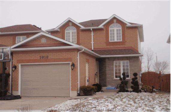 1010 LEMONWOOD Crescent Windsor Ontario Canada Sale residential   HomeLife Gold Star Realty Inc., Brokerage