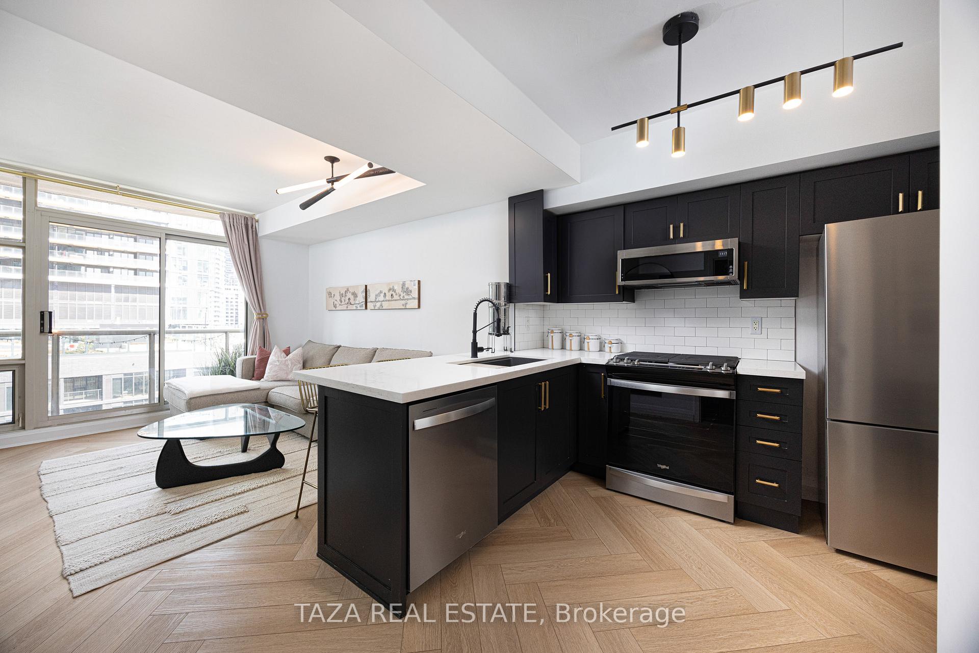 1705 - 10 Navy Wharf Court Toronto Ontario Canada Sale residential Christine Miocevich Royal LePage Realty Plus Oakville, Brokerage*