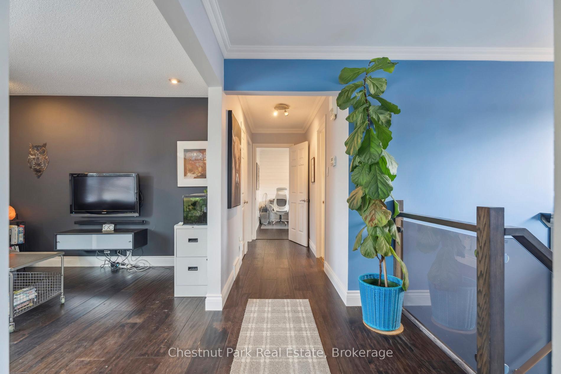 4 Bedroom Single Family Home/House's Image 10