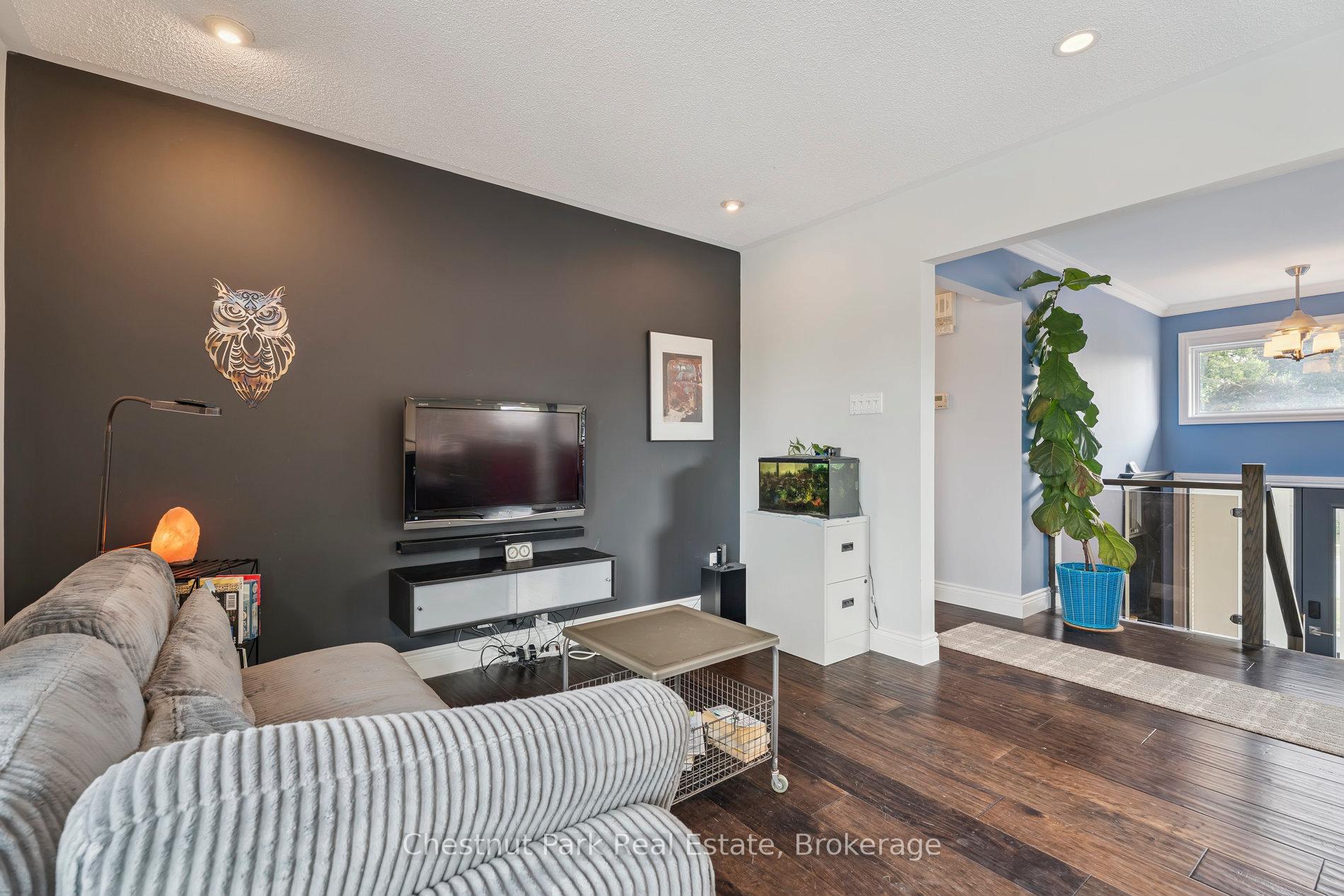 4 Bedroom Single Family Home/House's Image 22