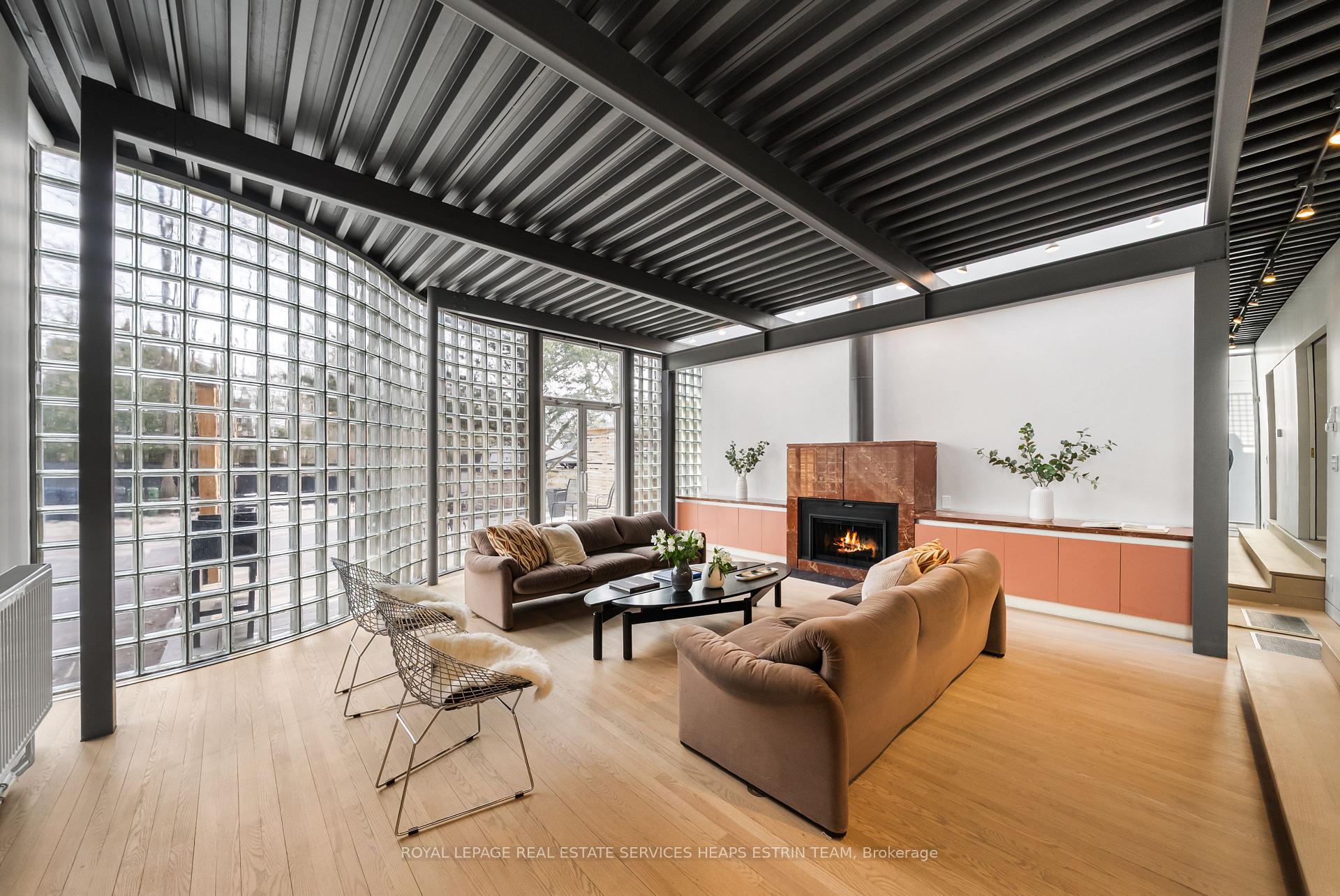 335 St Clair Avenue E Toronto Ontario Canada Sale residential Margaret Joyce BILL JOYCE REAL ESTATE LTD. Brokerage