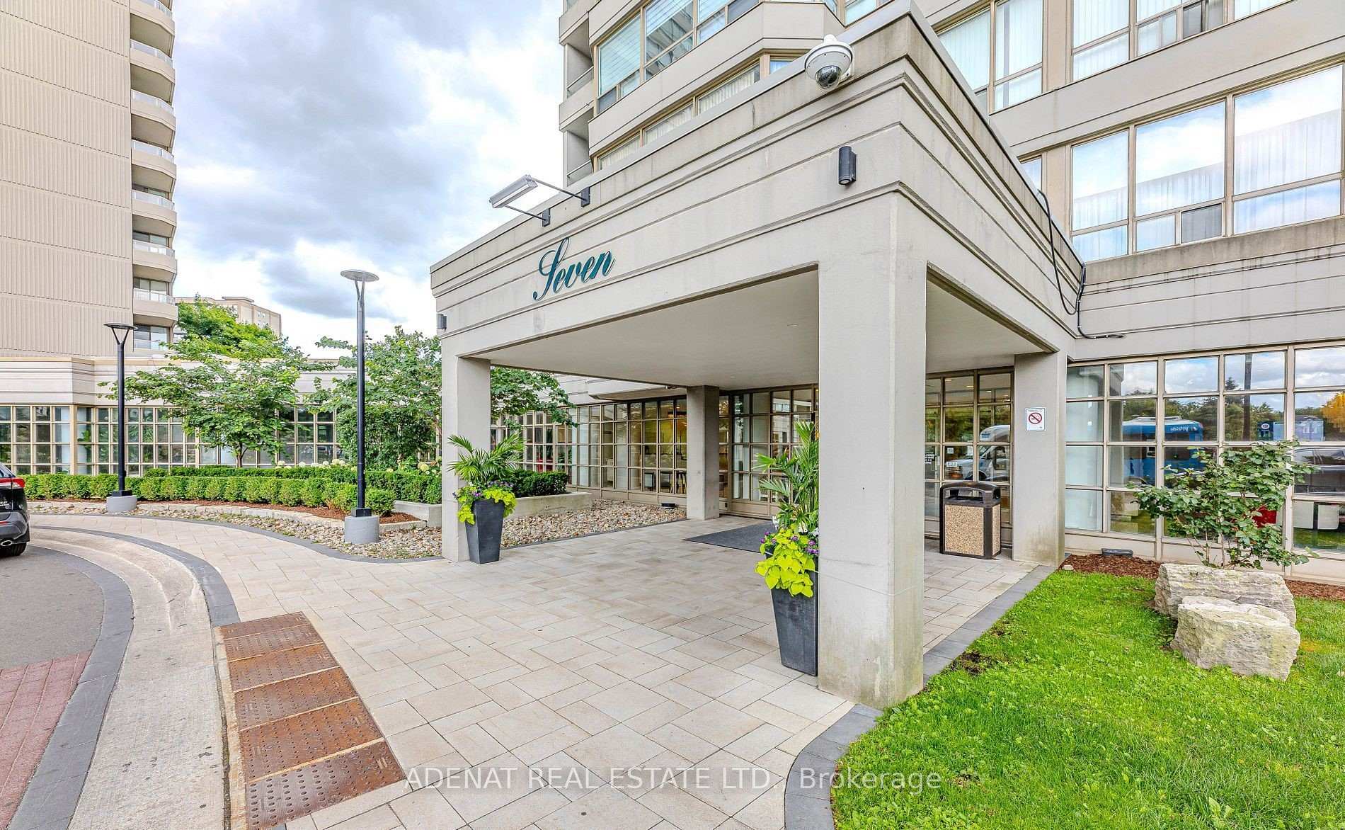 1810 - 7 Townsgate Drive Vaughan Ontario Canada Rented residential   Adenat Real Estate LTD., Brokerage*