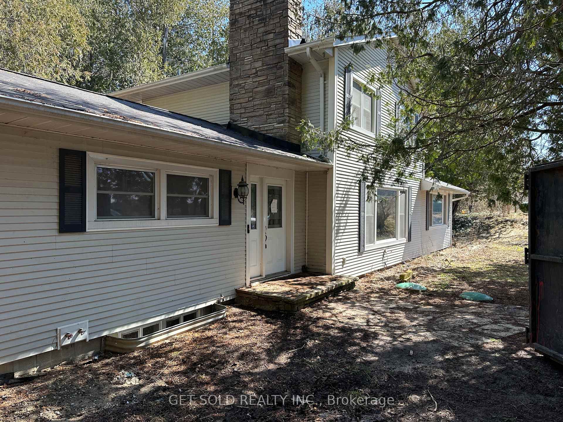 5115 Westney Road N Pickering Ontario Canada Sale residential   HOMELIFE DISTRICT REALTY, Brokerage*