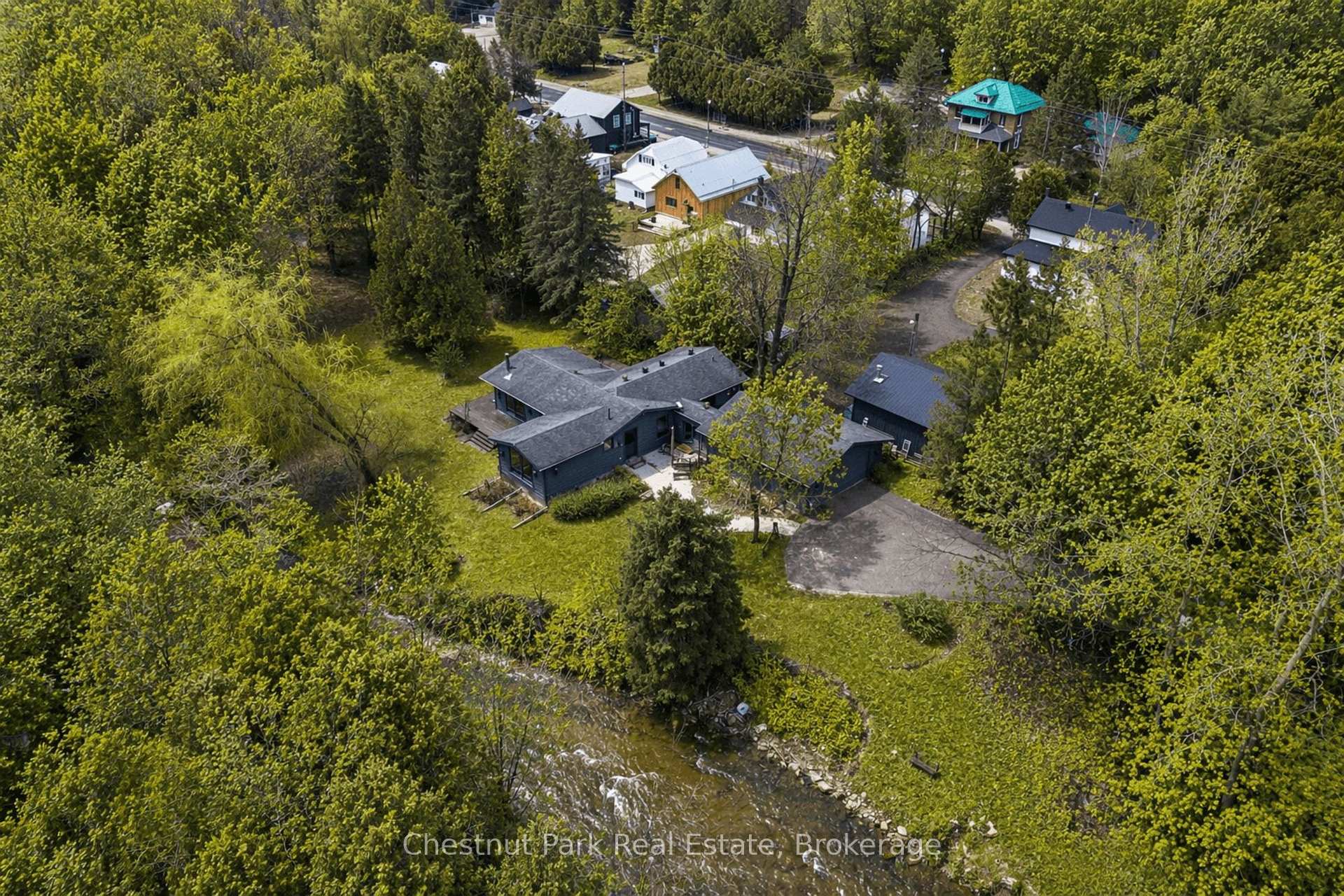 3 Bedroom Single Family Home/House's Image 33