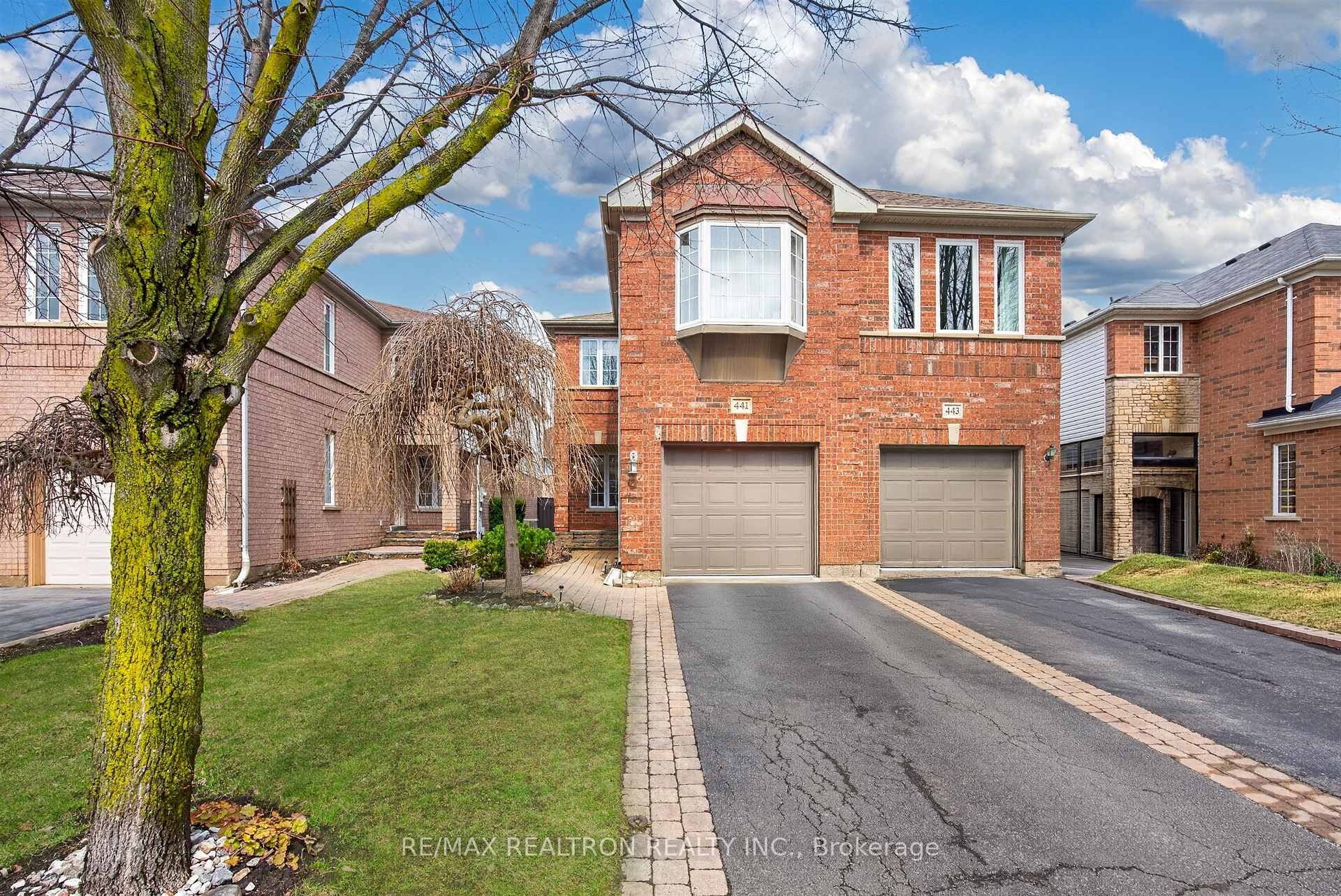 441 Heddle Crescent Newmarket Ontario Canada Sale residential RON COMMODORE RE/MAX Realtron Realty, Inc. Brokerage*