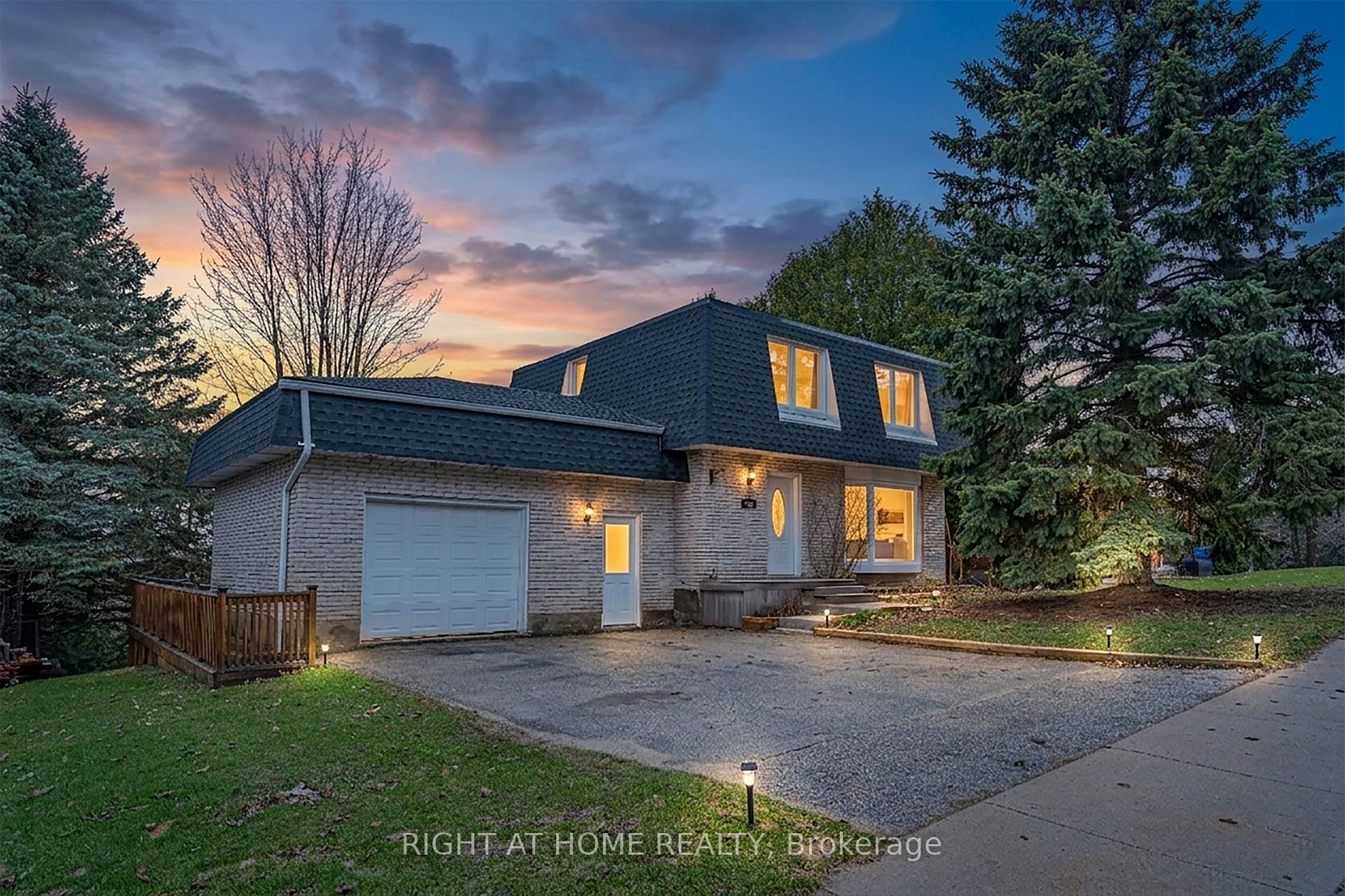 384 Countess Street N West Grey Ontario Canada Sale residential Julia Knott Right at Home Realty, Brokerage*