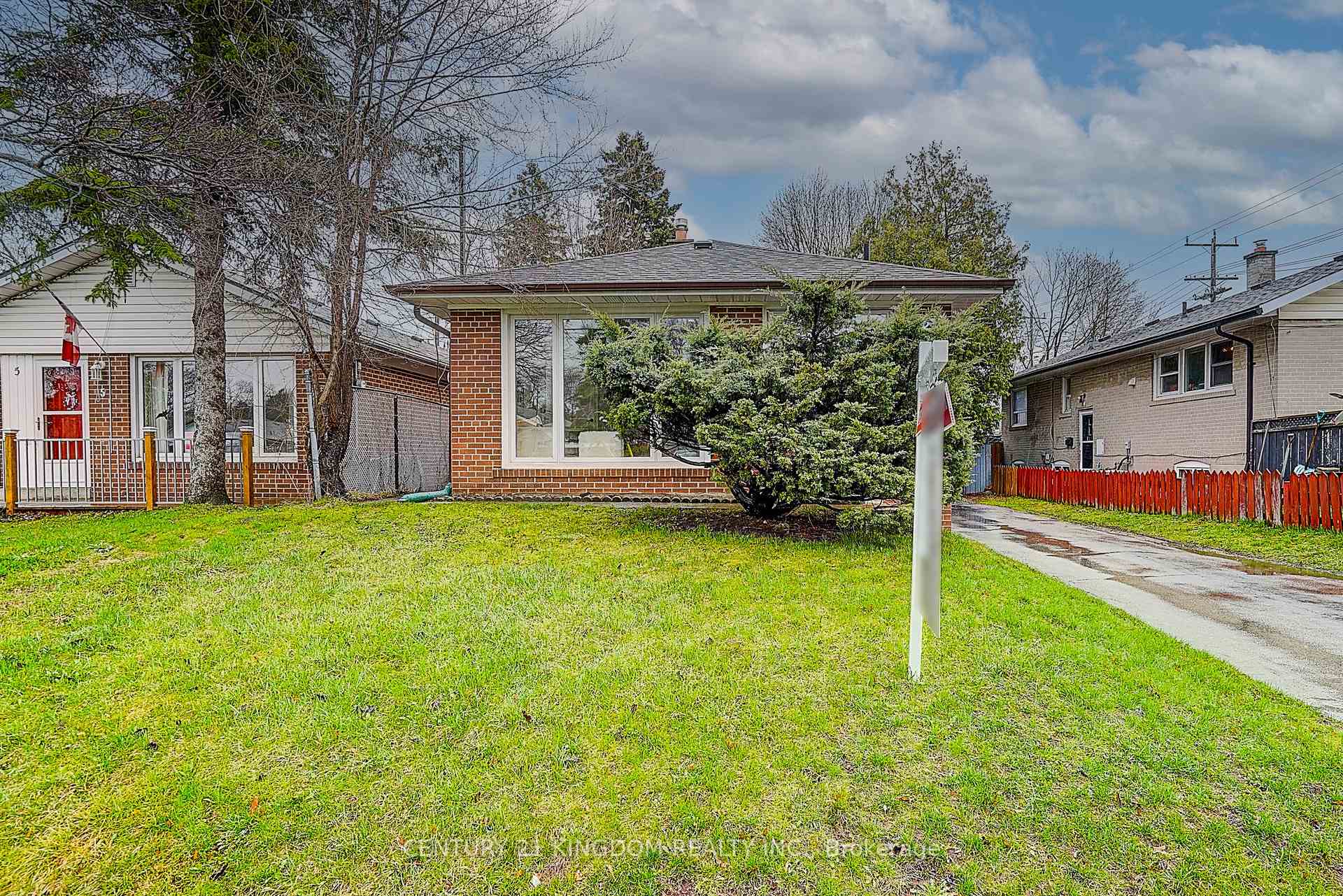 3 Botany Hill Road Toronto Ontario Canada Sale residential Gustavo Rios Right at Home Realty, Brokerage*