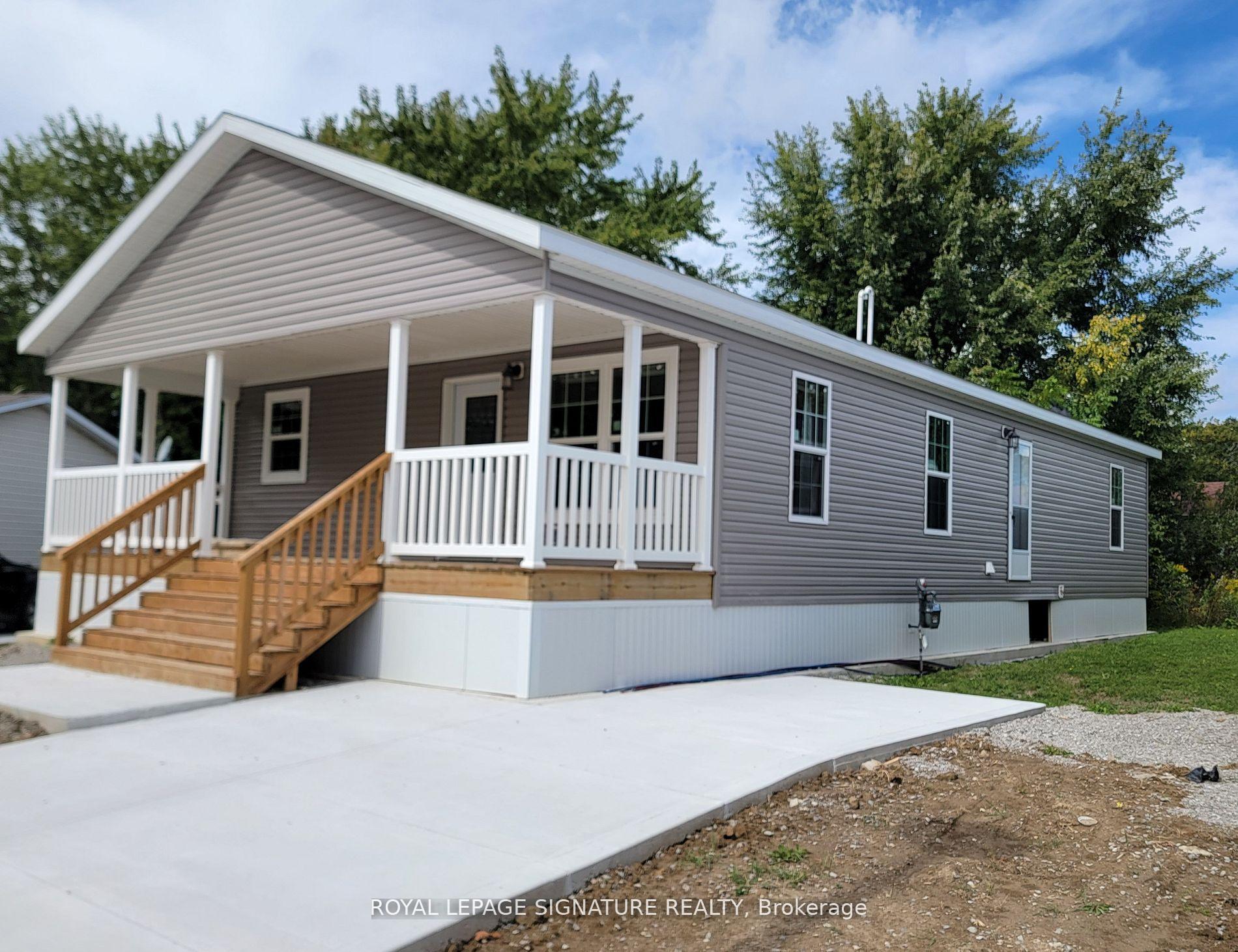 12 Briarwood Place Innisfil Ontario Canada Sale residential Liliane Rezkalla Royal LePage Signature Realty, Brokerage