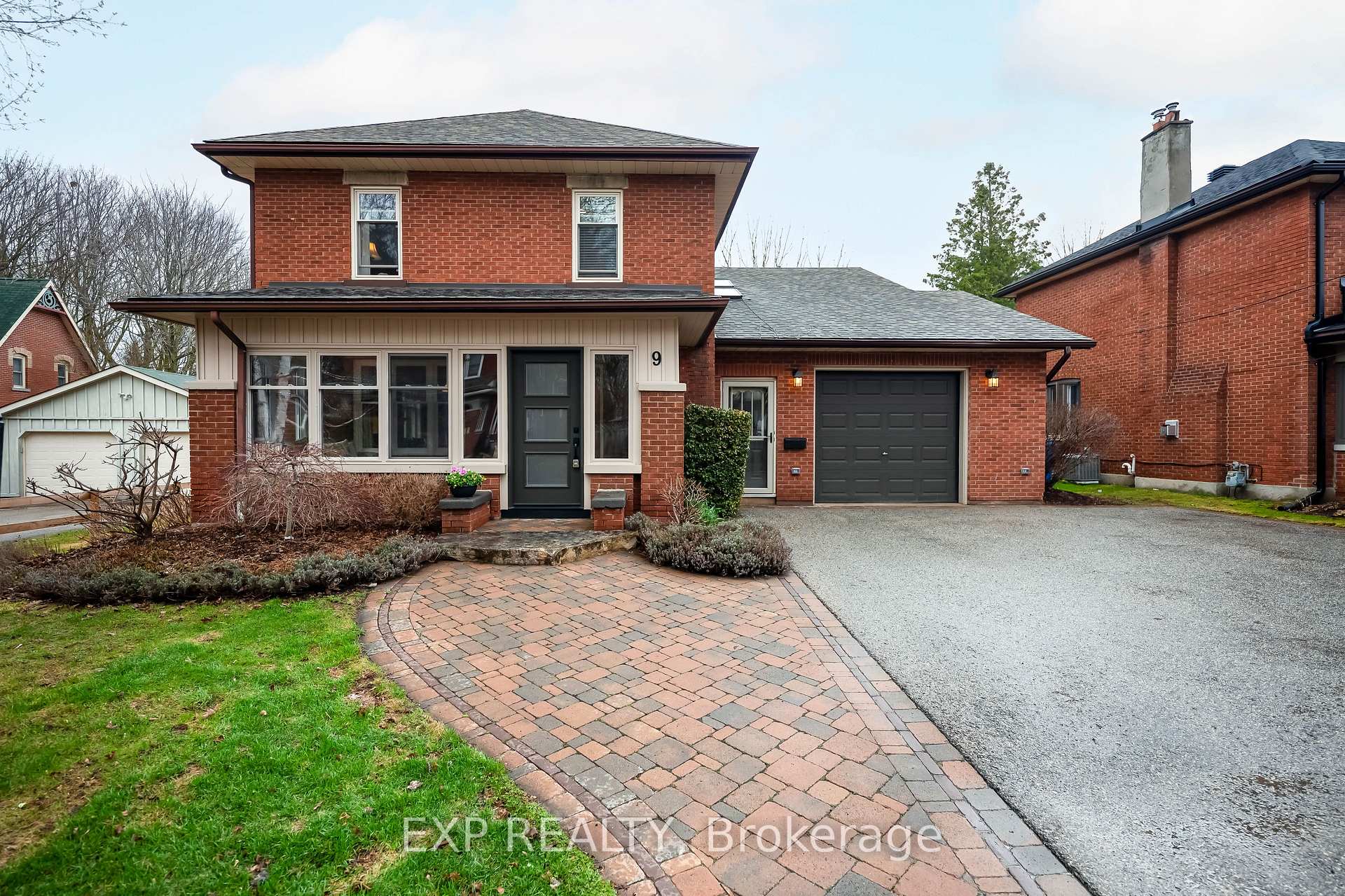 9 Wellington Street Orangeville Ontario Canada Sale residential Susan Huntley RE/MAX Realty Specialists Inc., Brokerage*