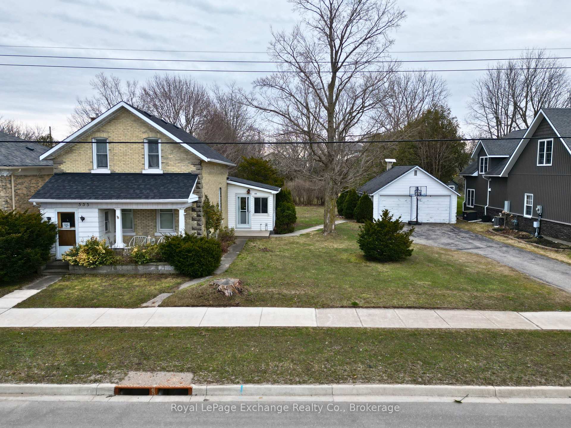 535 Queen Street Kincardine Ontario Canada Sale residential Glenis Vardy Royal LePage Exchange Realty Co., Brokerage*