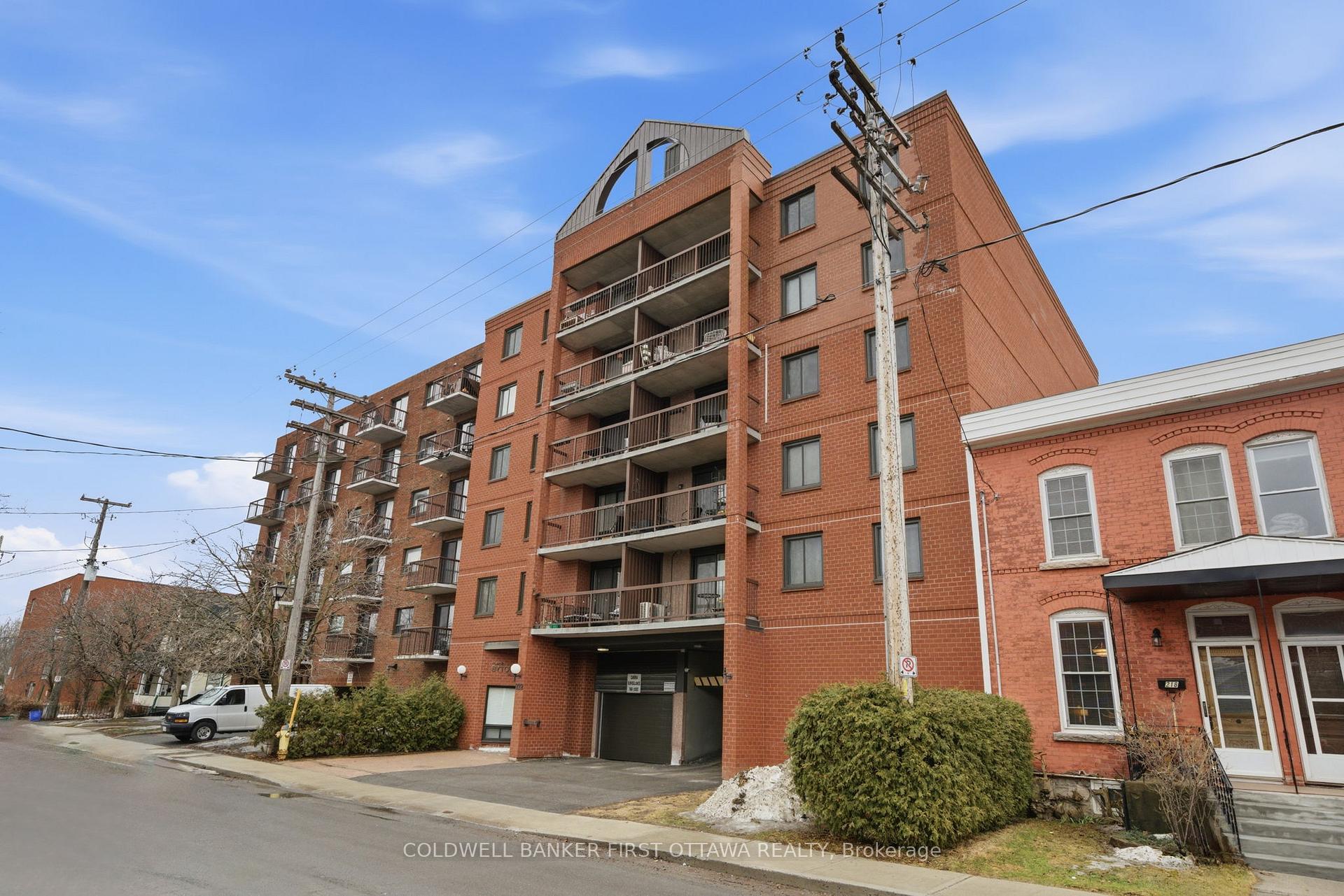 402 - 222 Guigues Avenue Ottawa Ontario Canada Sale residential   Royal LePage Performance Realty, Brokerage *