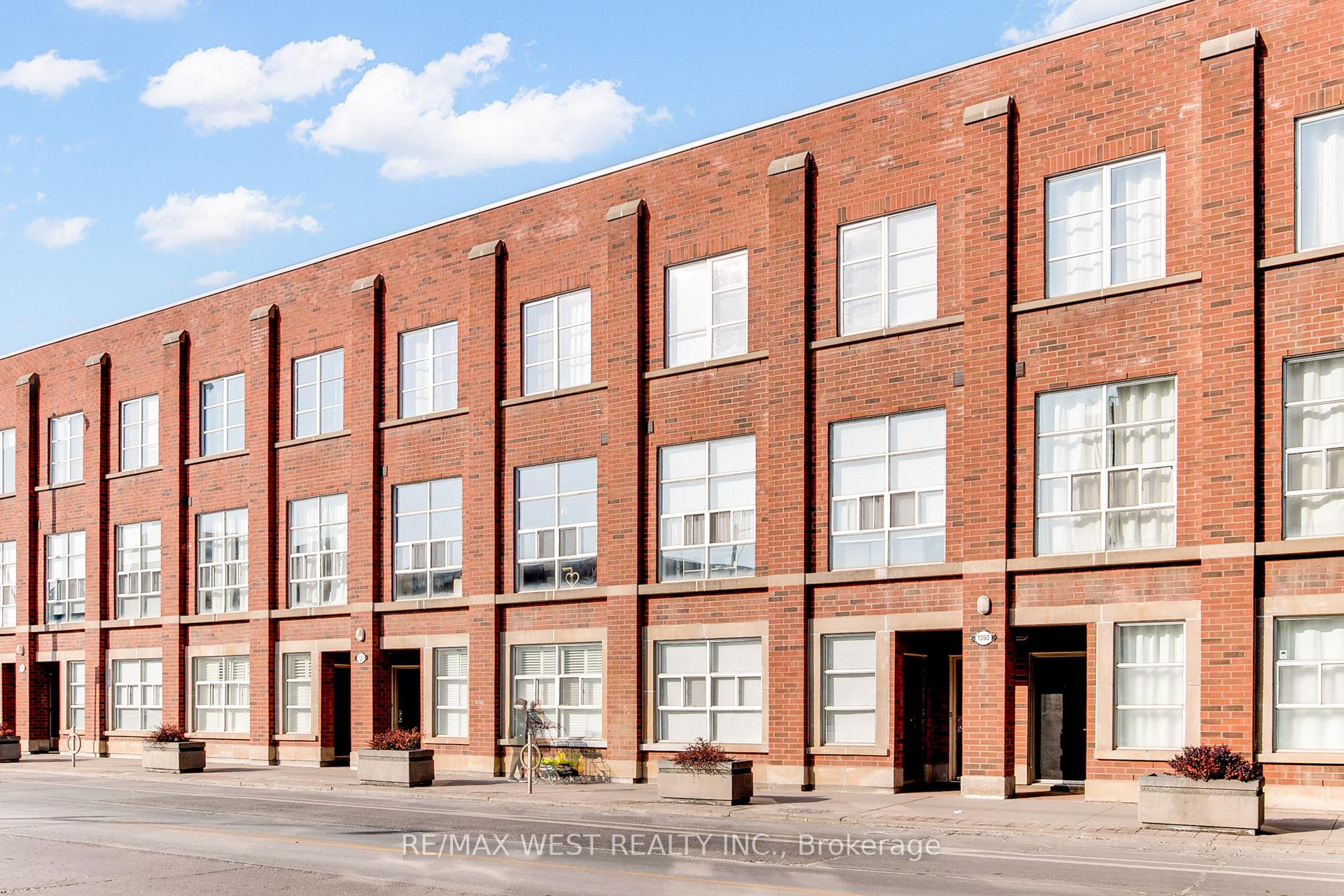 3 - 1396 Bloor Street W Toronto Ontario Canada Sold residential Honey Choi | Toronto Real Estate Agent RE/MAX West Realty Inc., Brokerage *
