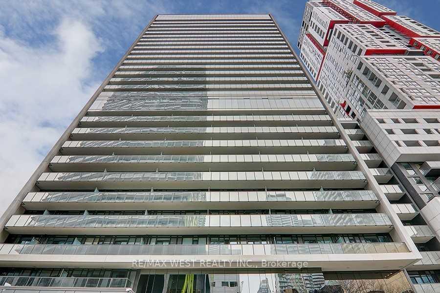 810 - 330 Richmond Street W Toronto Ontario Canada Rent residential OZGUR BOYACIOGLU RE/MAX West Realty Inc., Brokerage *