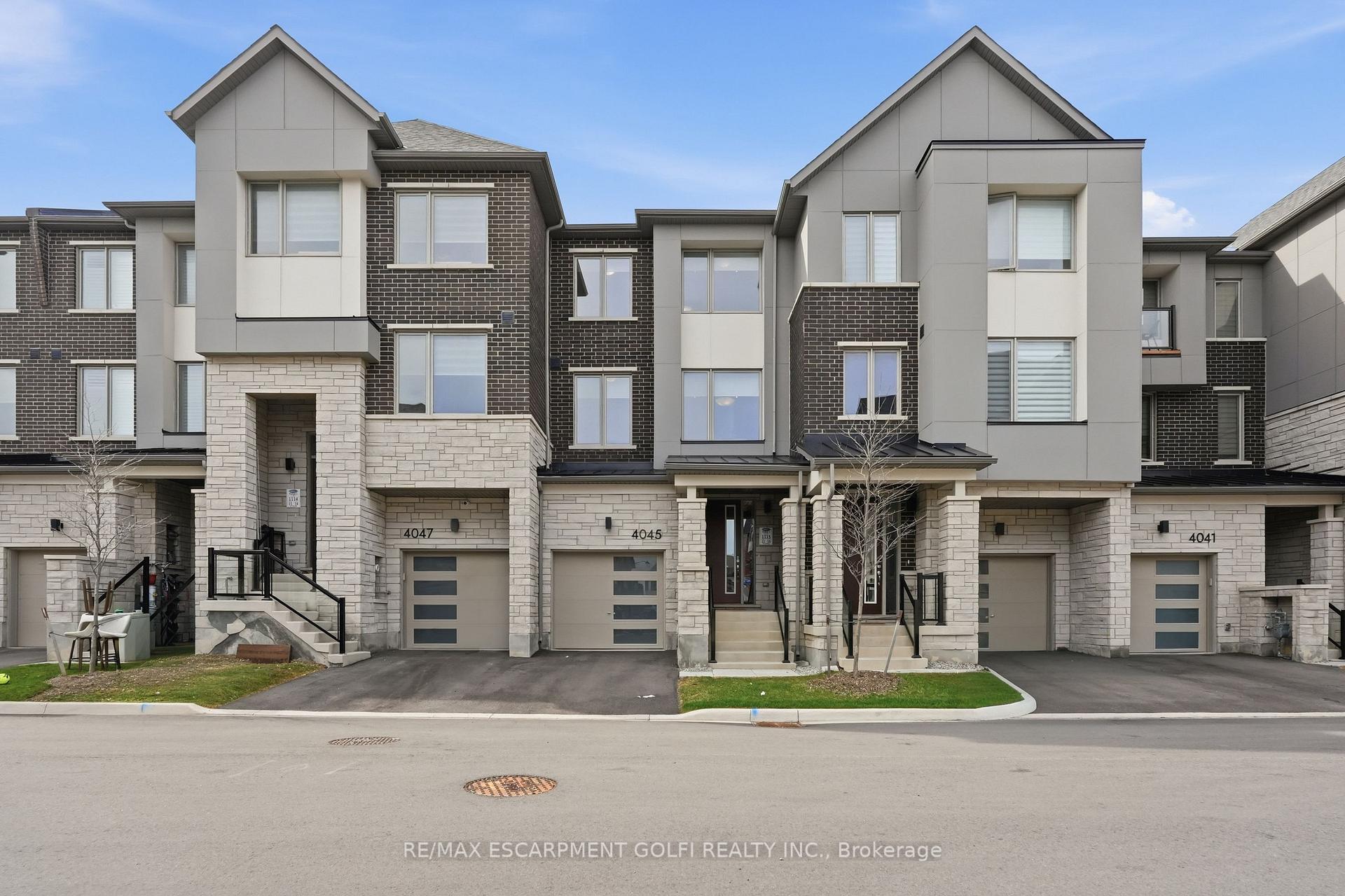 4045 Saida Street Mississauga Ontario Canada Sale residential Todor Todorov Right at Home Realty, Brokerage*