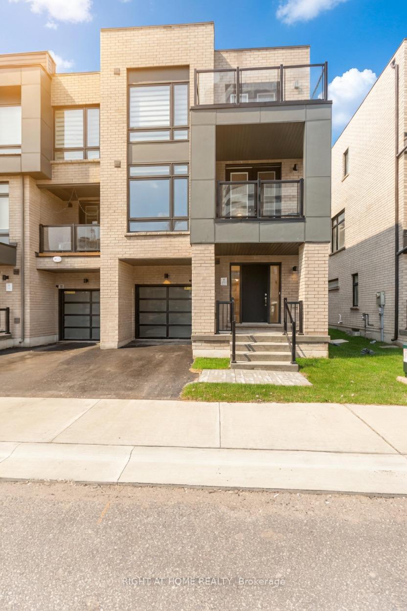 42 Dandara Gate Vaughan Ontario Canada Rent residential Alex Beis Right at Home Realty, Brokerage*