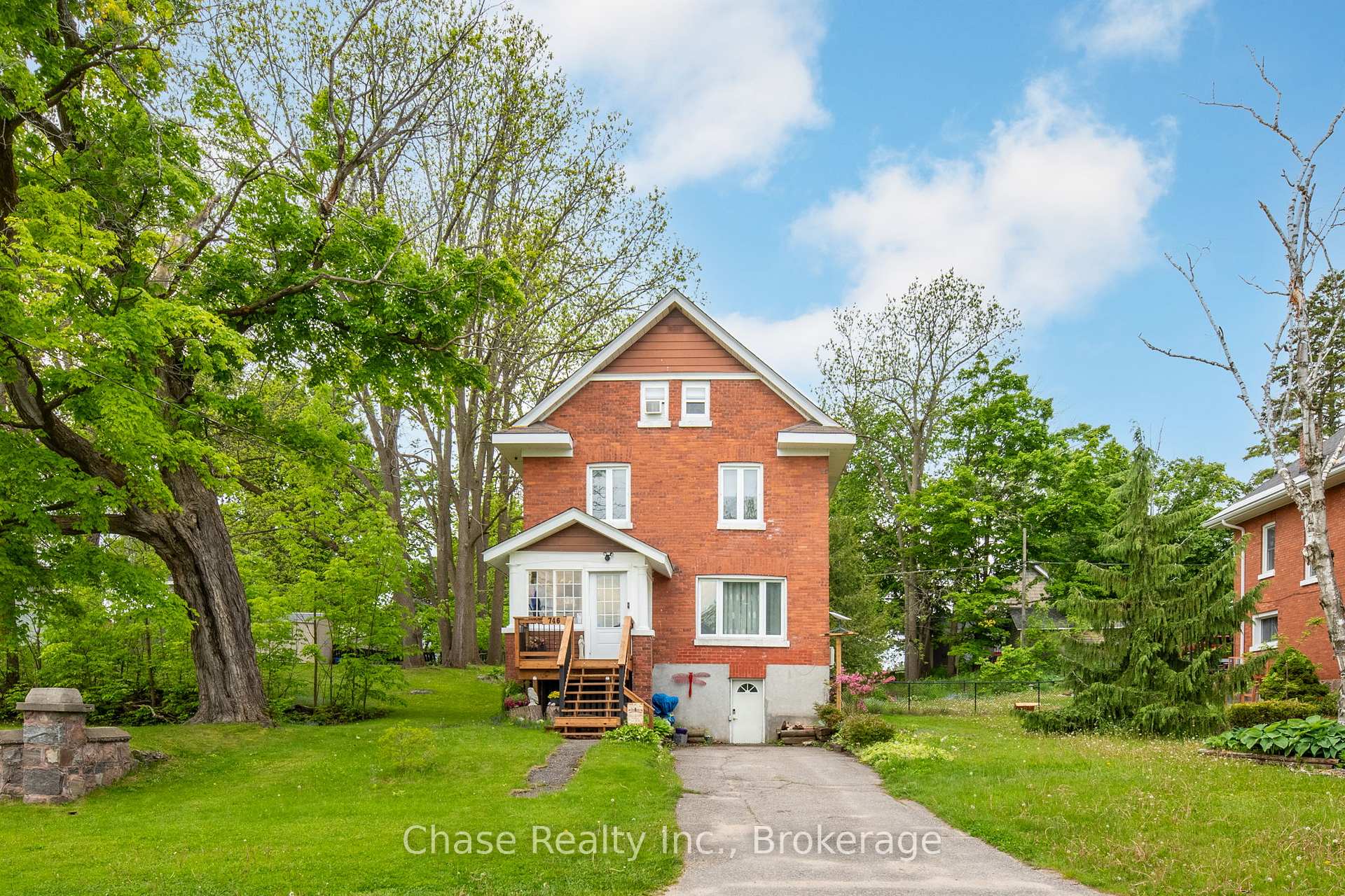 746 Sixth Avenue Tay Ontario Canada Sale residential Melanie Martyn Right at Home Realty, Brokerage*