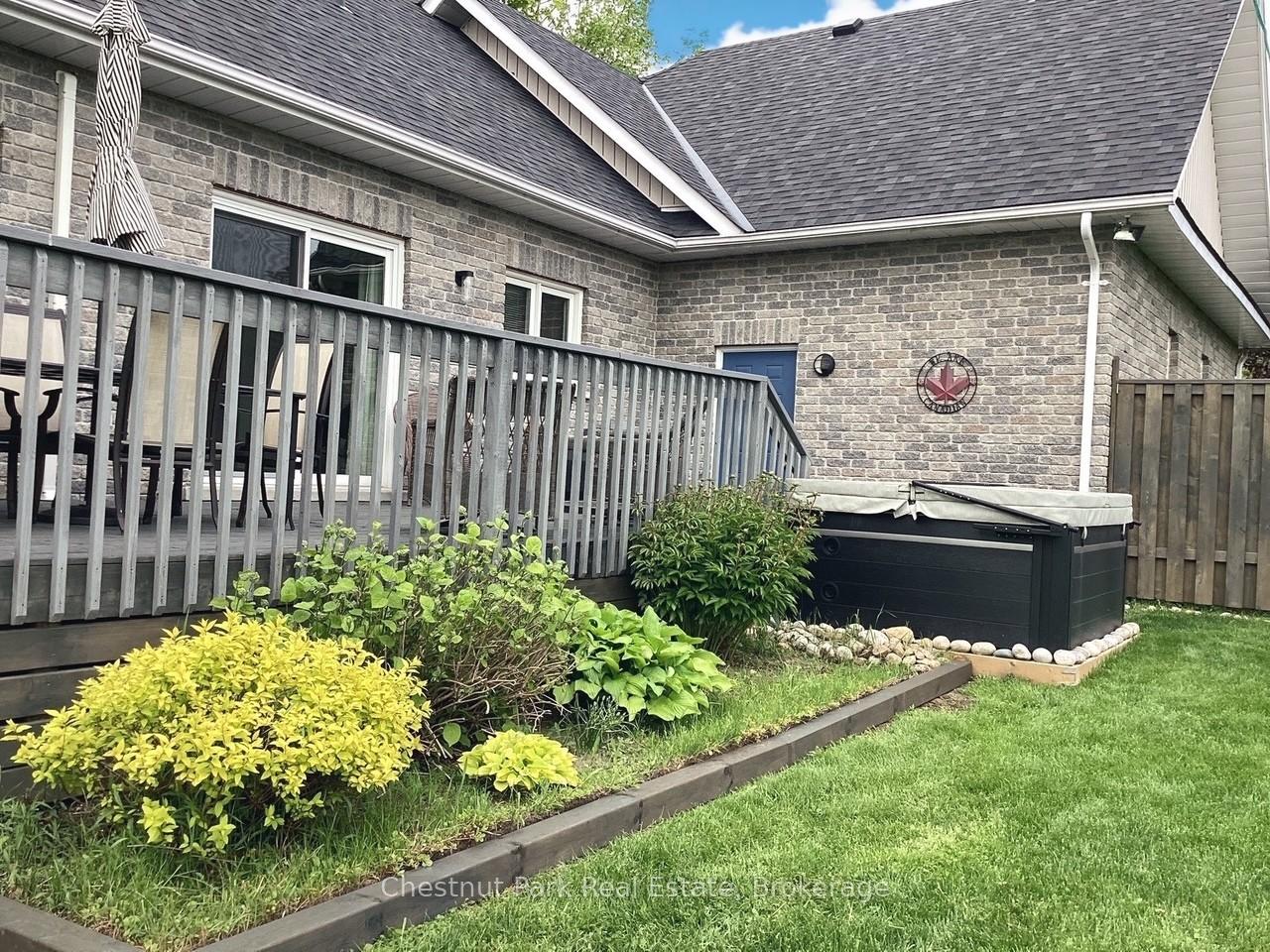 4 Bedroom Single Family Home/House's Image 38