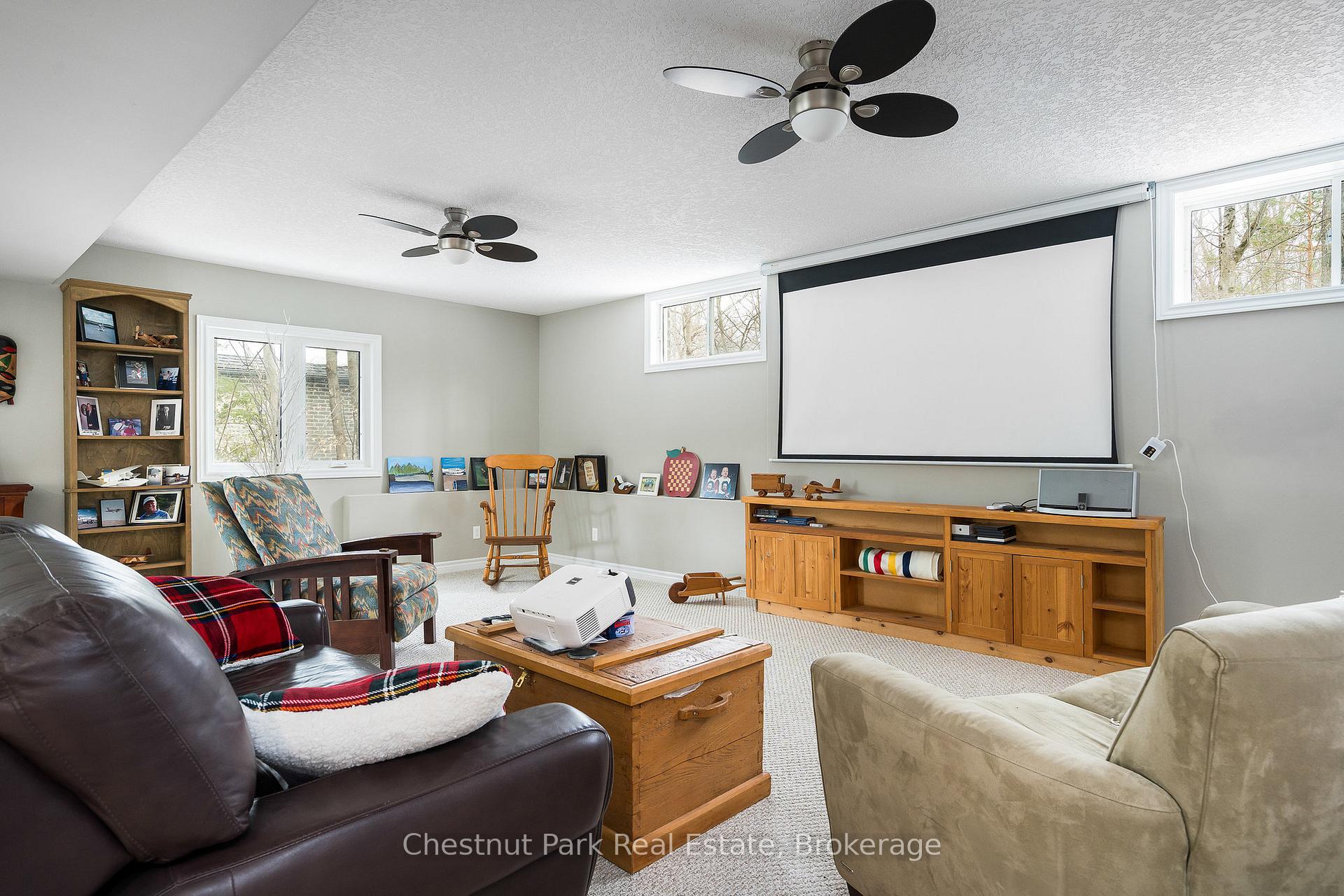 4 Bedroom Single Family Home/House's Image 23