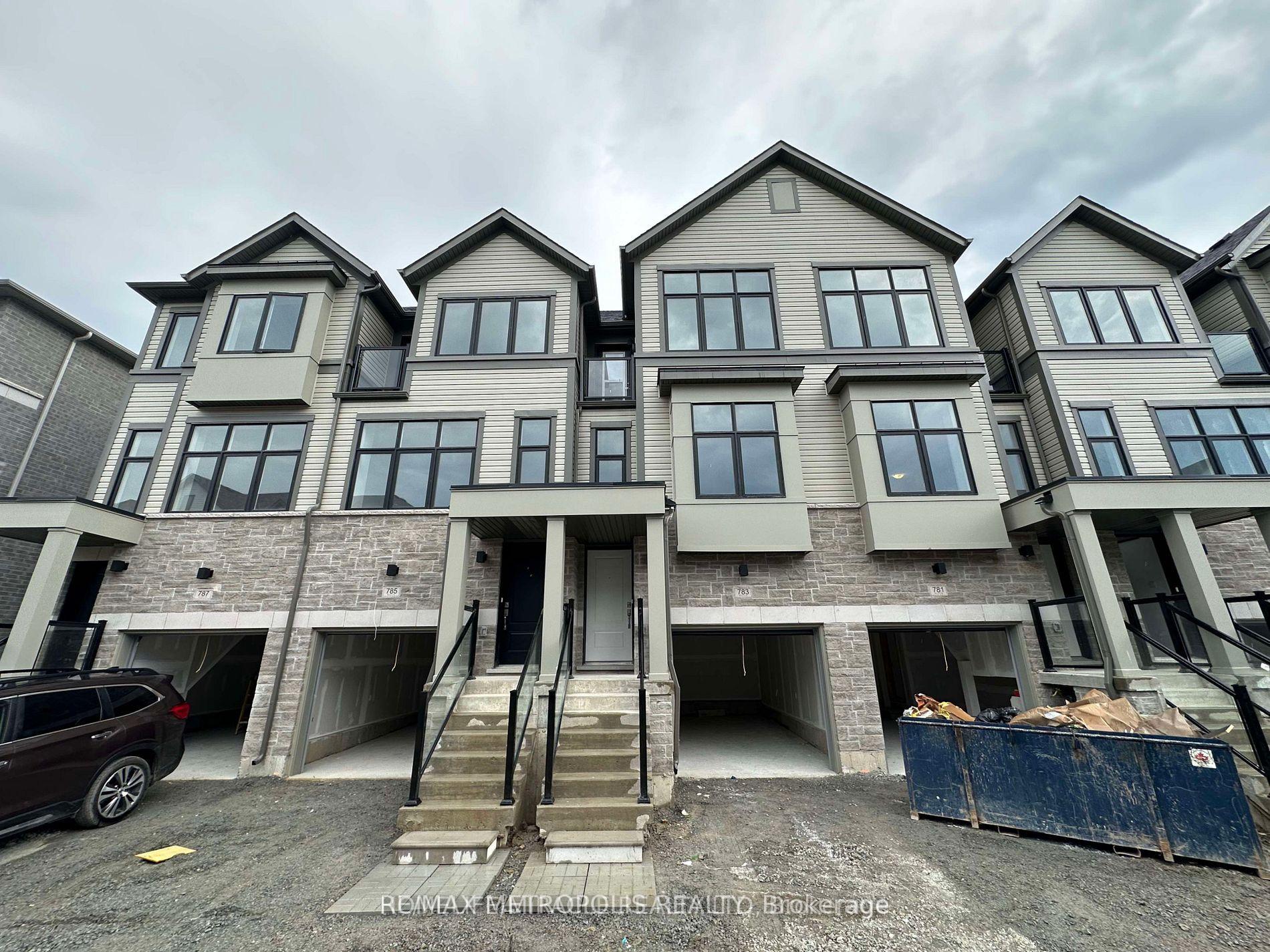 783 Kootenay Path Oshawa Ontario Canada Rent residential Megan Salas InCom Example New Demo Office