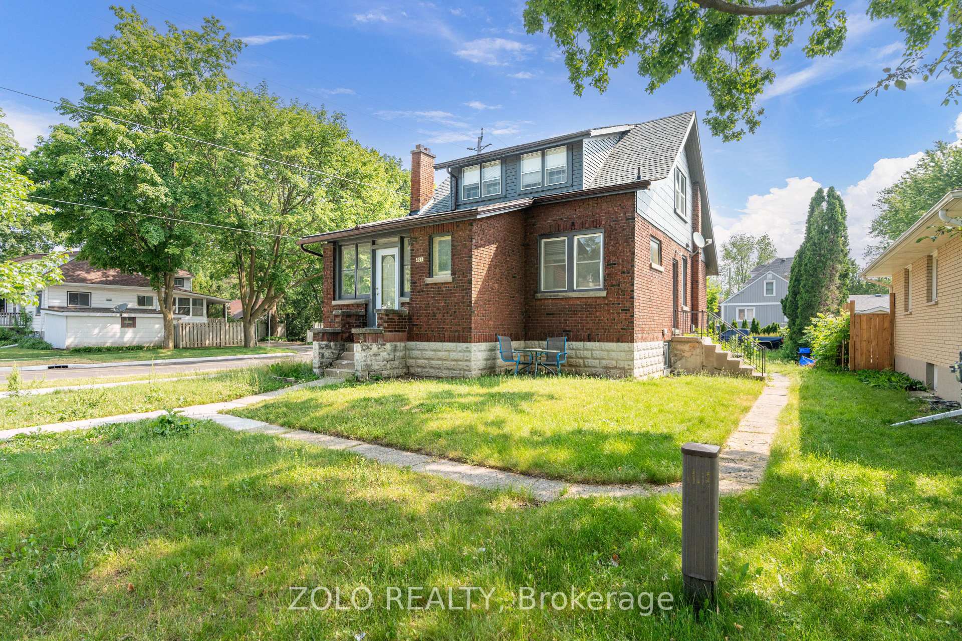 Basement - 306 Spruce Street London East Ontario Canada Rent residential CATHERINE LIN Zolo Realty, Brokerage *