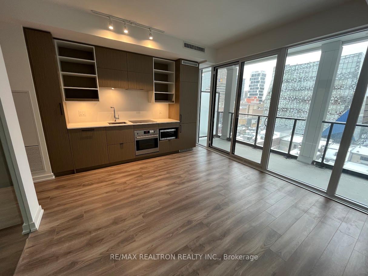 619 - 20 Edward Street Toronto Ontario Canada Sale residential Fred Khaddad RE/MAX Realtron Realty Inc., Brokerage*