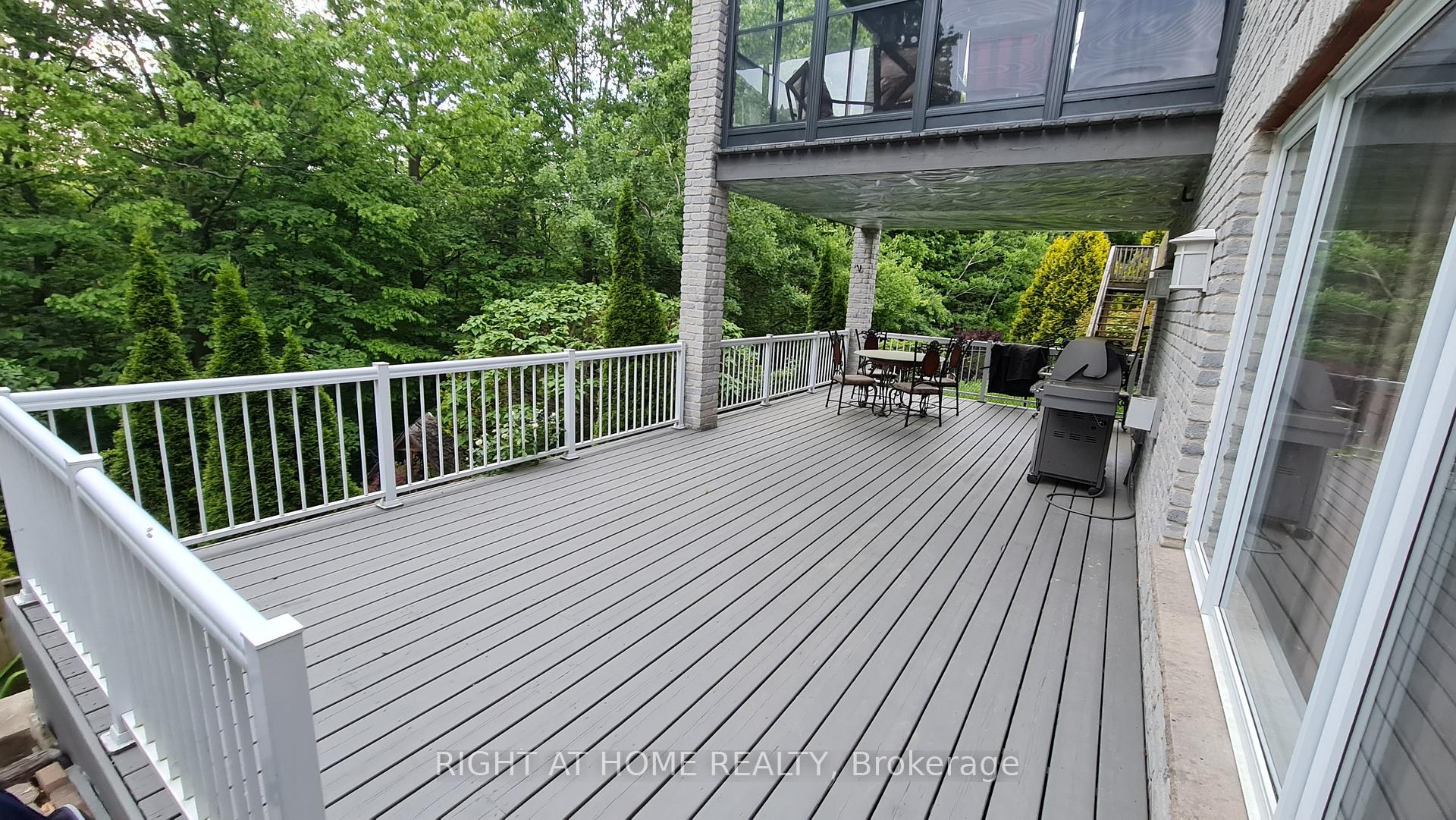 2 - 172 Lena Crescent Cambridge Ontario Canada Rent residential   Right at Home Realty, Brokerage