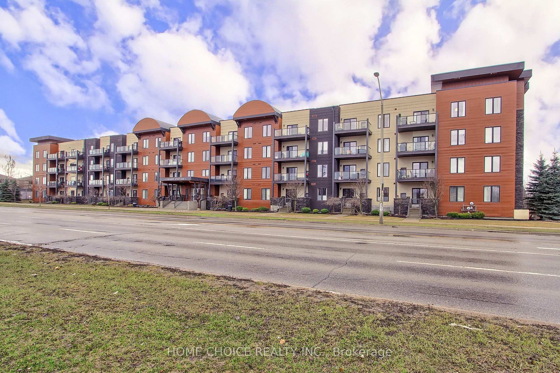 301 - 720 YONGE Street E Barrie Ontario Canada Sale residential   HOME CHOICE REALTY INC., Brokerage*