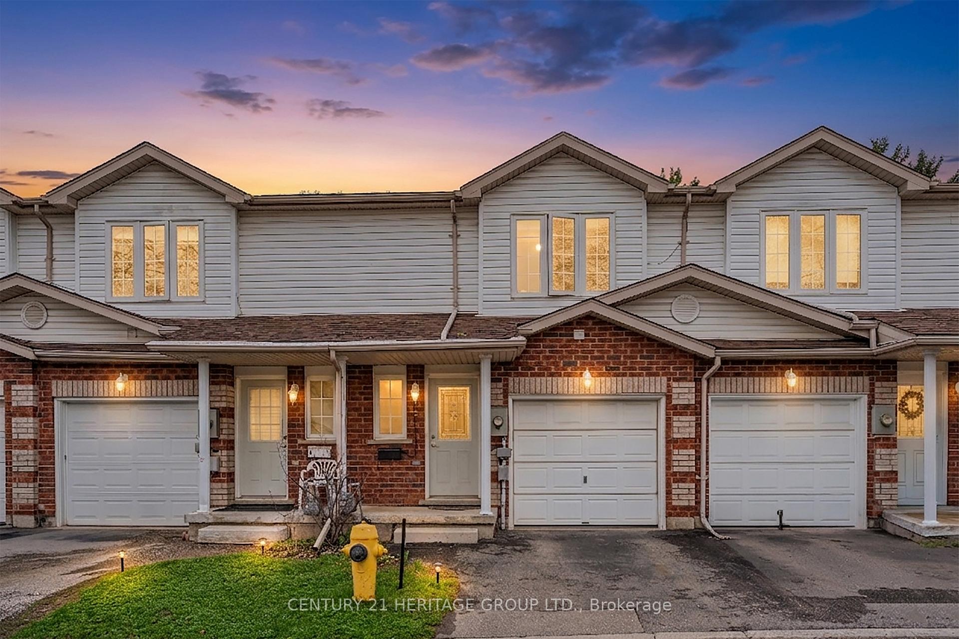 6 - 317 Mill Street Kitchener Ontario Canada Sale residential Frieda Kotsopoulos RE/MAX Twin City Realty Inc., Brokerage *