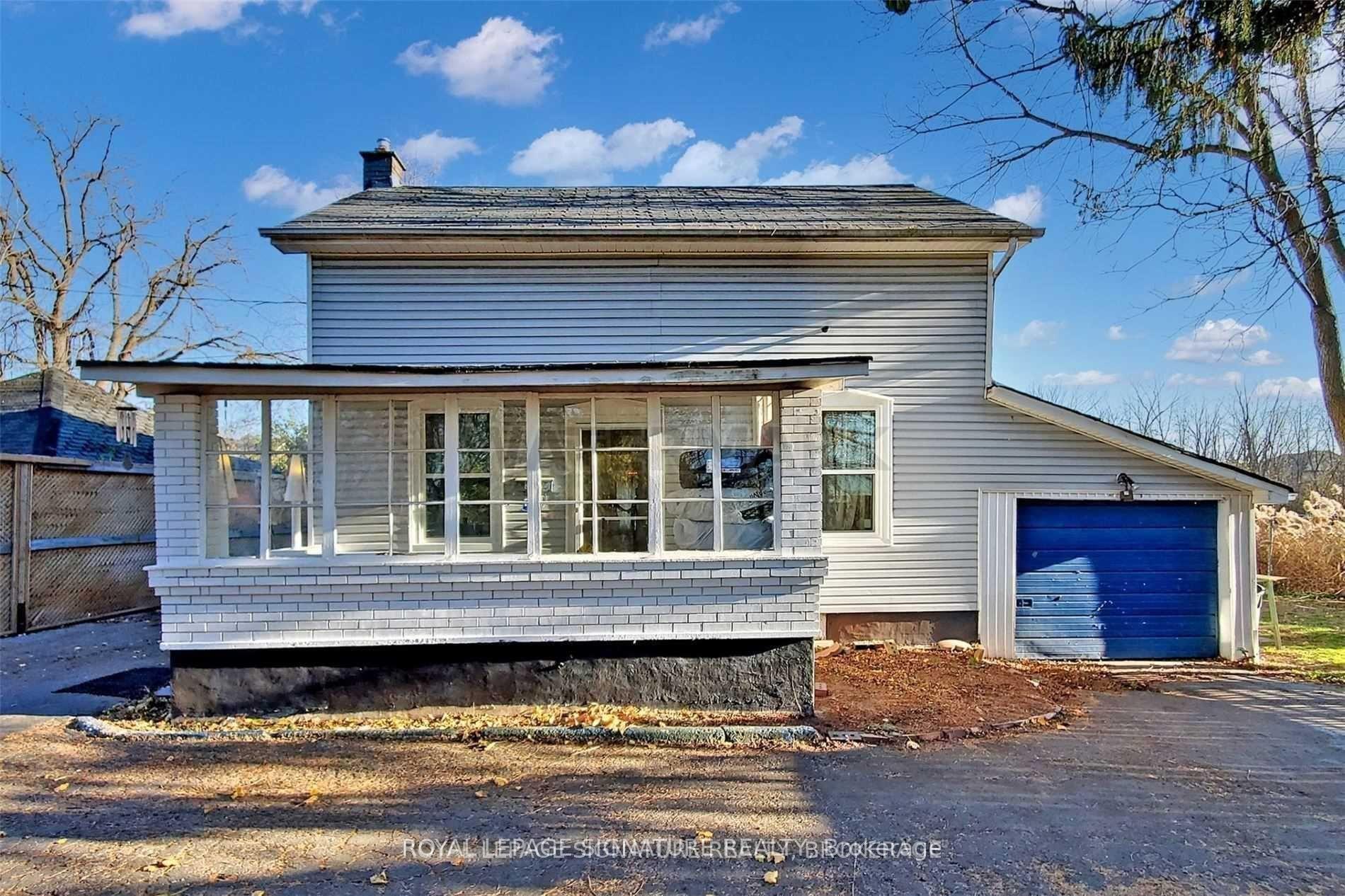 362A Queen Street S Mississauga Ontario Canada Sale residential Alex Huang Right at Home Realty, Brokerage*