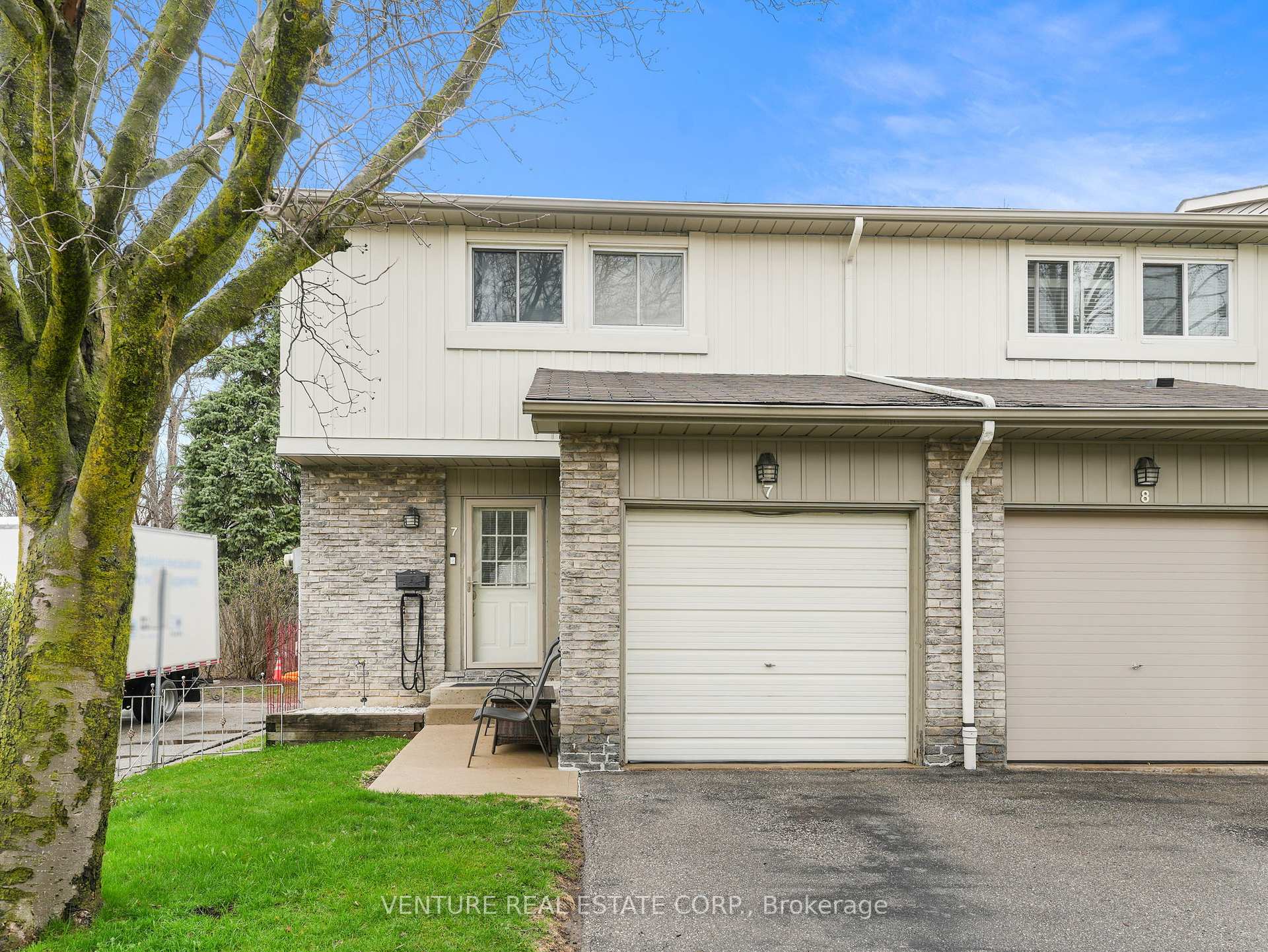 7 - 6779 Glen Erin Drive Mississauga Ontario Canada Sale residential Alex Huang Right at Home Realty, Brokerage*