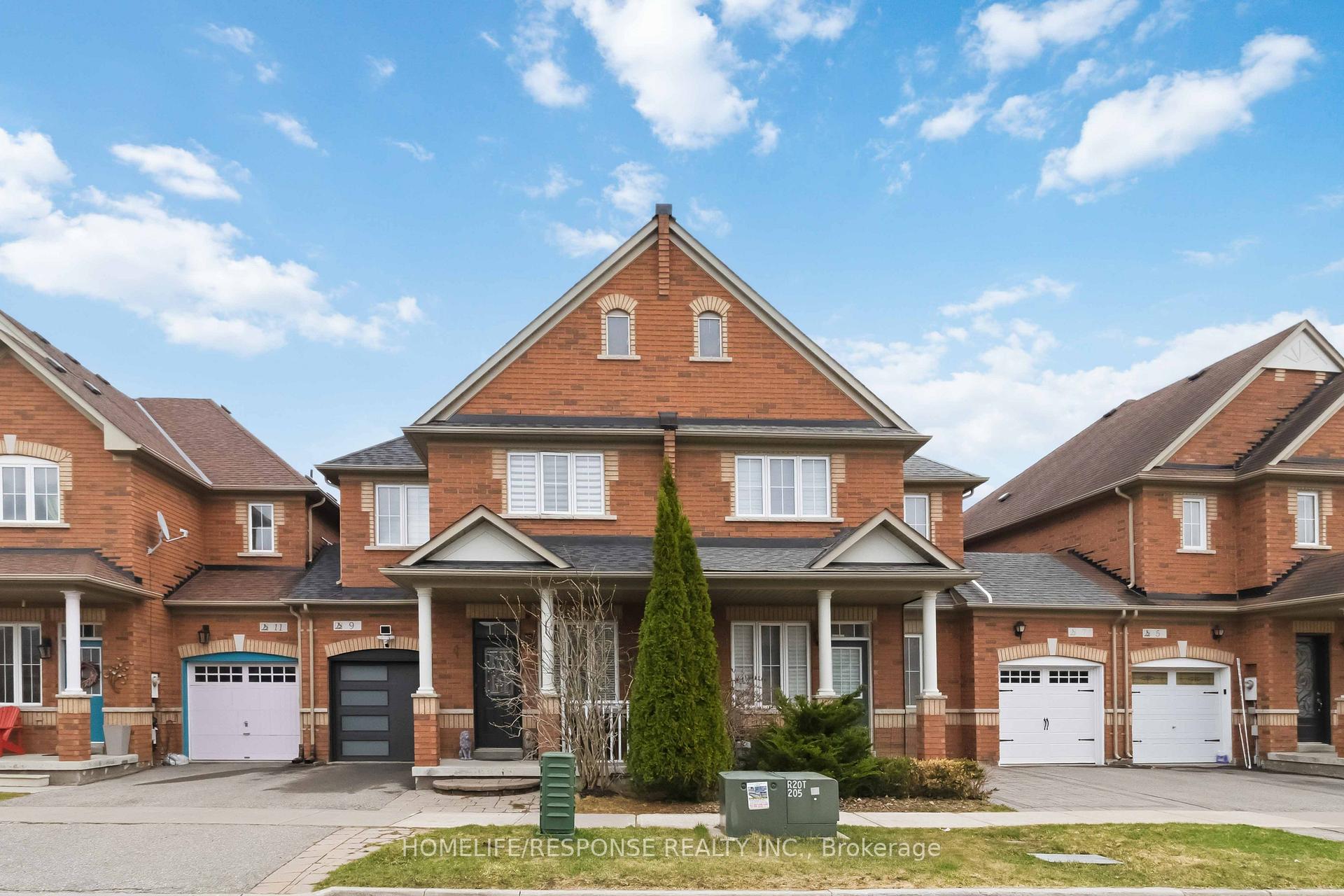 9 Aubergine Street Richmond Hill Ontario Canada Sale residential Eugene Feiguelman HomeLife/Response Realty Inc., Brokerage*