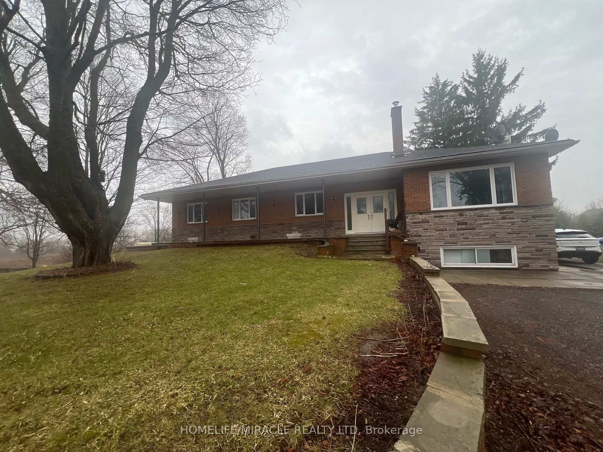 15674 Mt Pleasant Road Caledon Ontario Canada Rent residential Tashi Baburi HomeLife/Miracle Realty Ltd., Brokerage *
