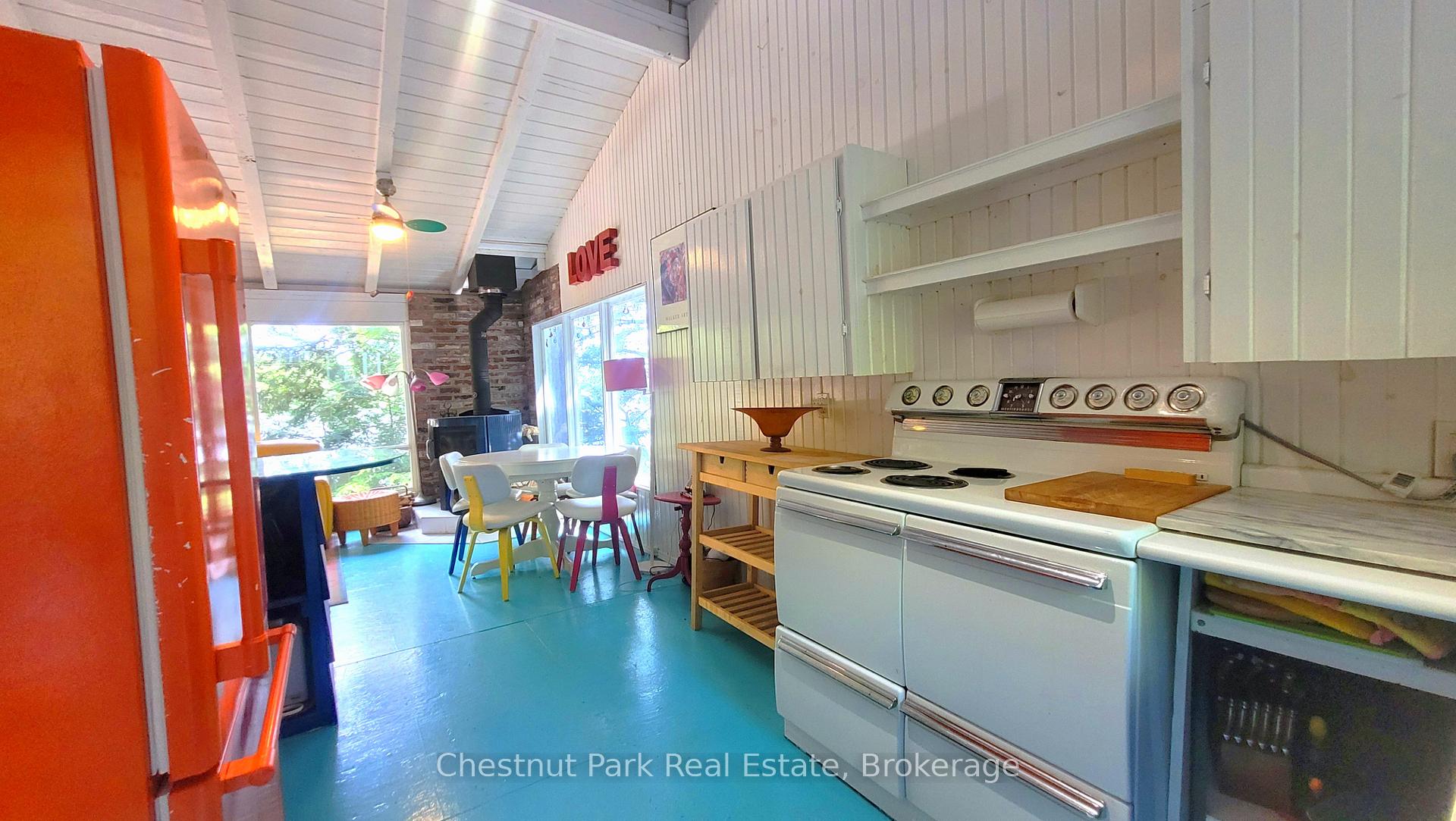 3 Bedroom Single Family Home/House's Image 8