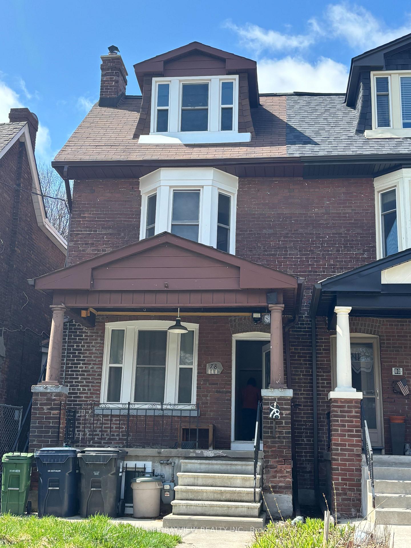 2nd & 3rd Floor - 78 Woodycrest Avenue Toronto Ontario Canada Rent residential   HomeLife/Bayview Realty Inc., Brokerage*