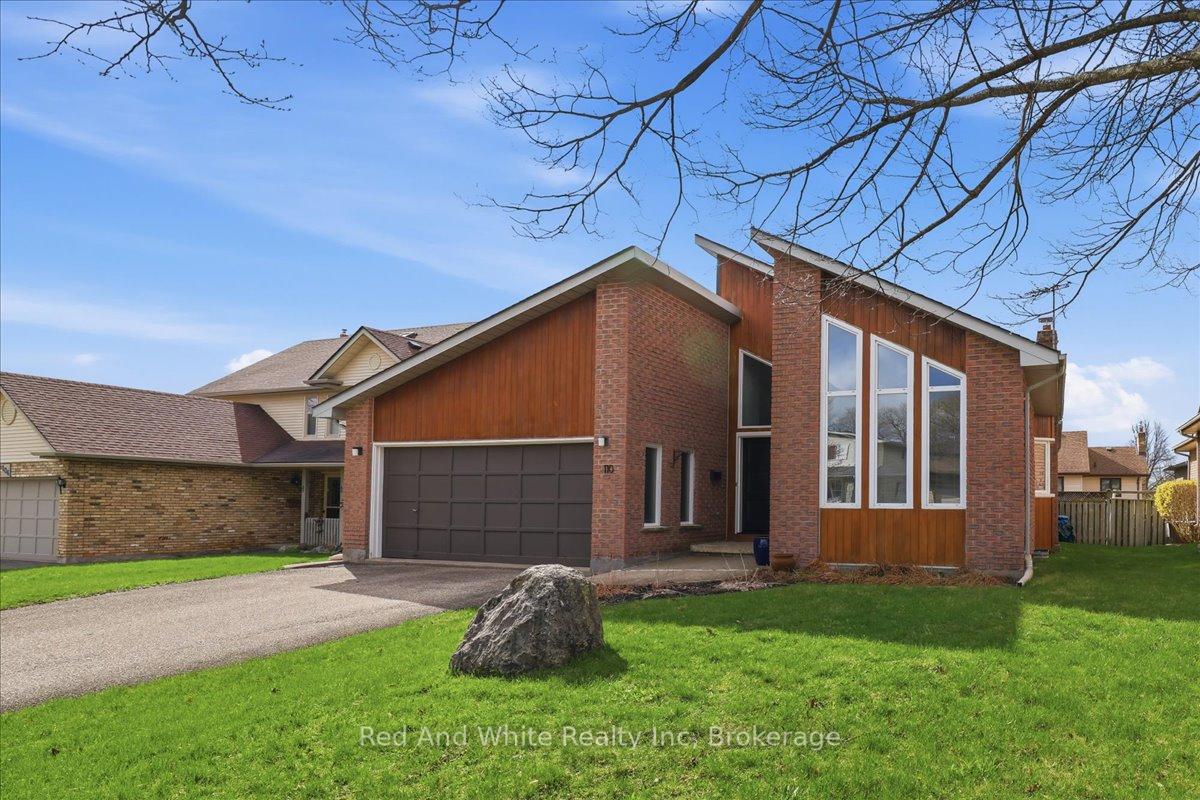110 Milton Avenue W Cambridge Ontario Canada Sale residential Emma Roy InCom Demo New Office