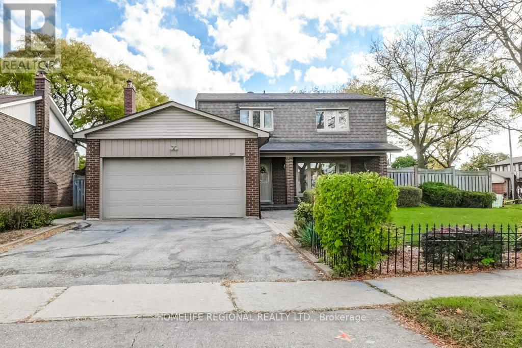 2557 Brasilia Circle Mississauga Ontario Canada Sale residential Lino Feijo HomeLife Regional Realty Ltd., Brokerage