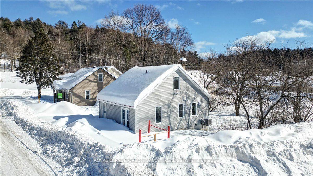 18 Snow Road S Bancroft Ontario Canada Sale commercial Manpreet Ahluwalia Royal LePage Credit Valley Real Estate, Brokerage*